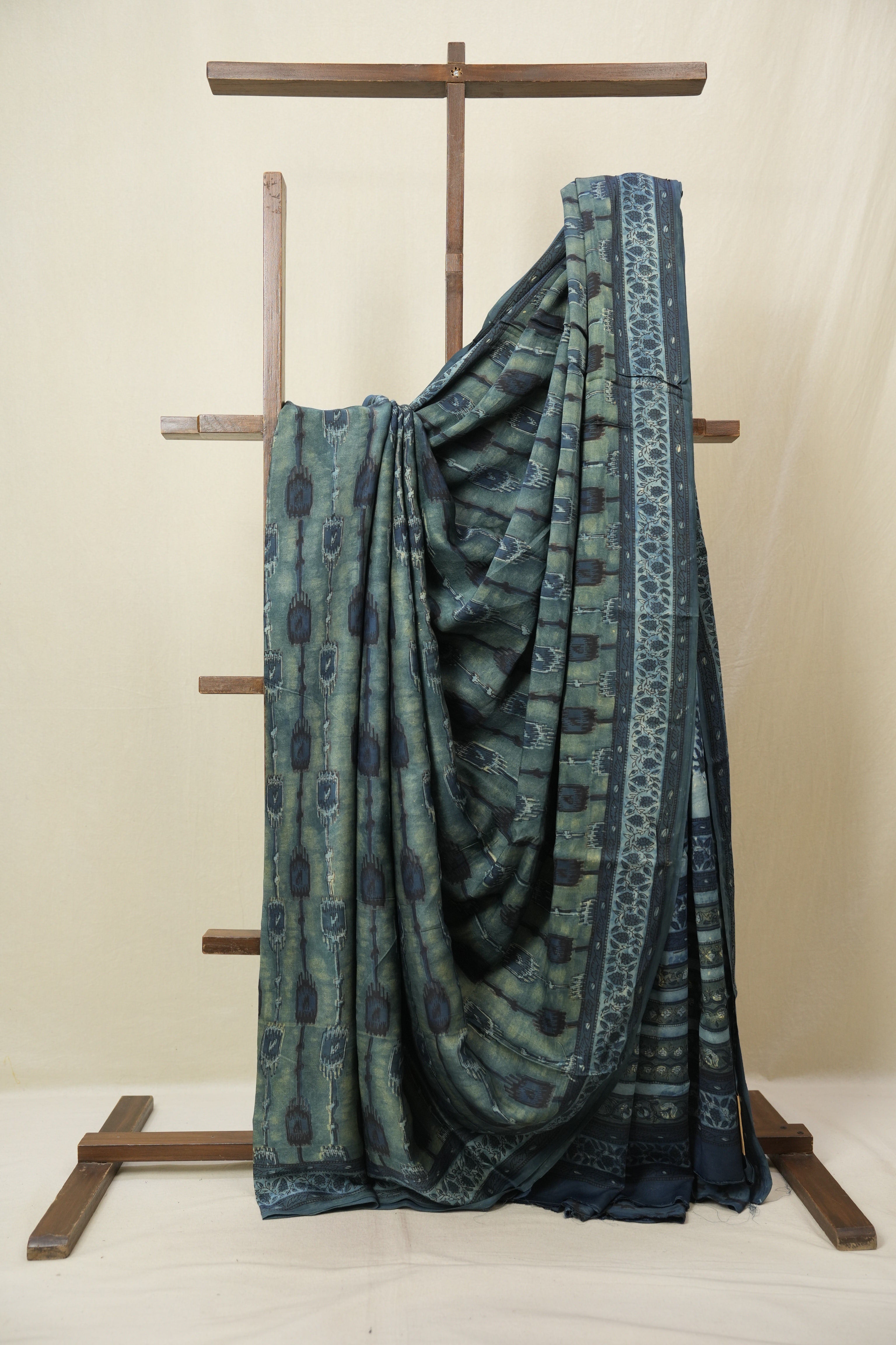 Green HBP Modal Silk Saree - SRGMSS655