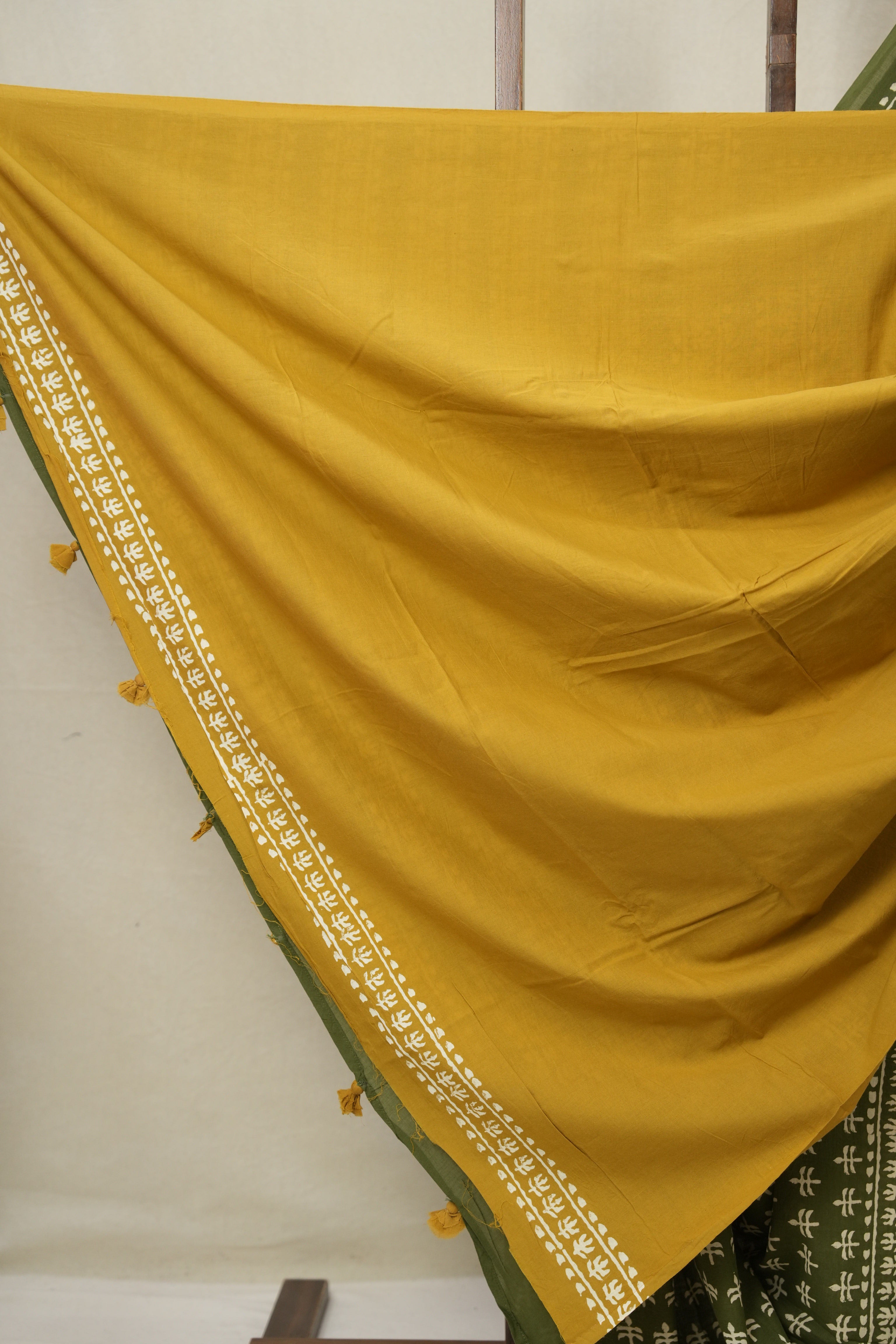 Green HBP Cotton Saree - SRGCS3331