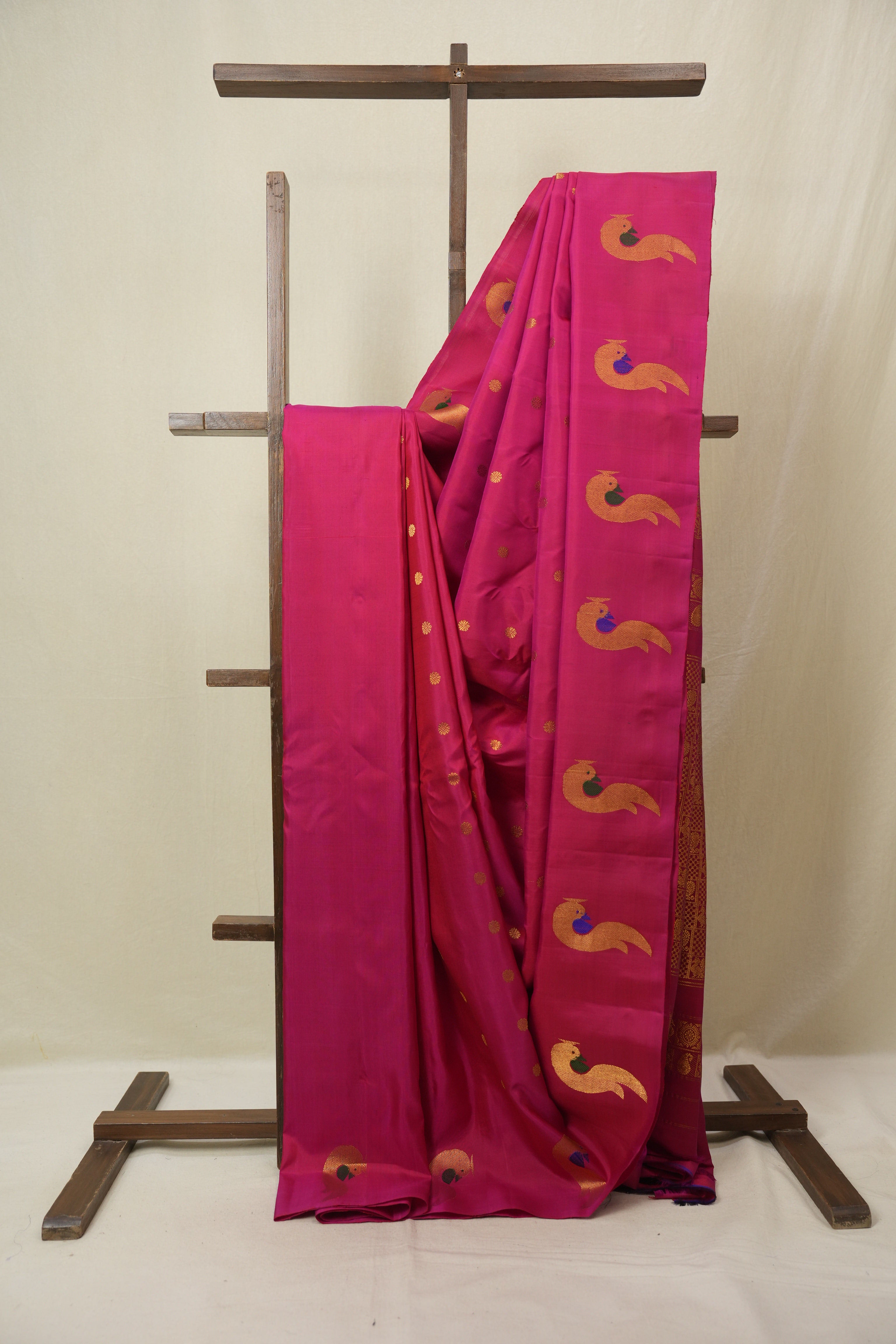 Pink Gadwal Silk Saree - SRPGSS638