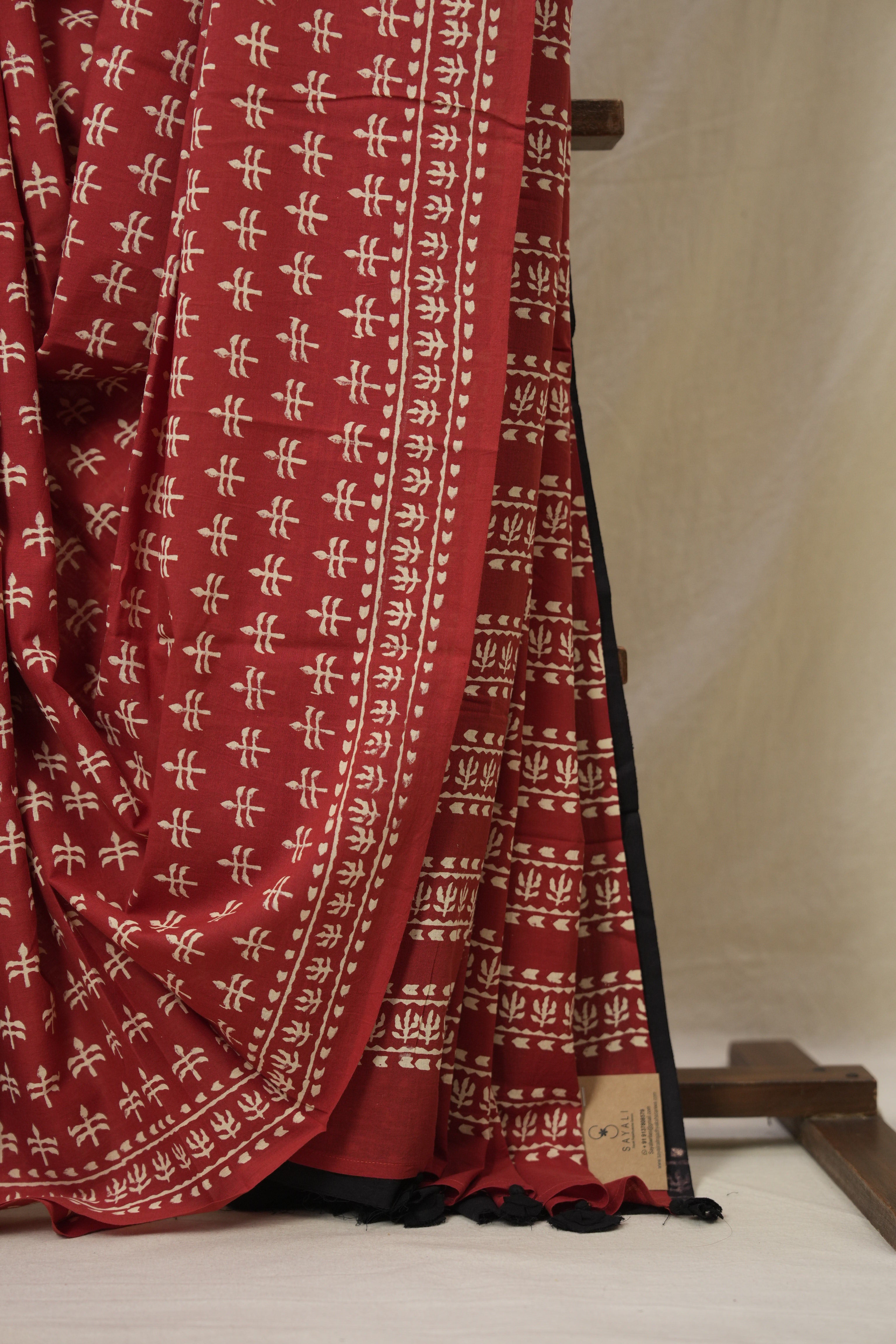 Red HBP Cotton Saree - SRMCS3329