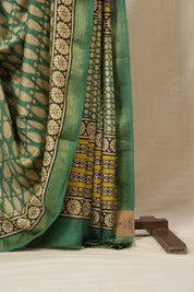 Black HBP Cotton Silk Saree With Maheshewari Border - SRBCSS878