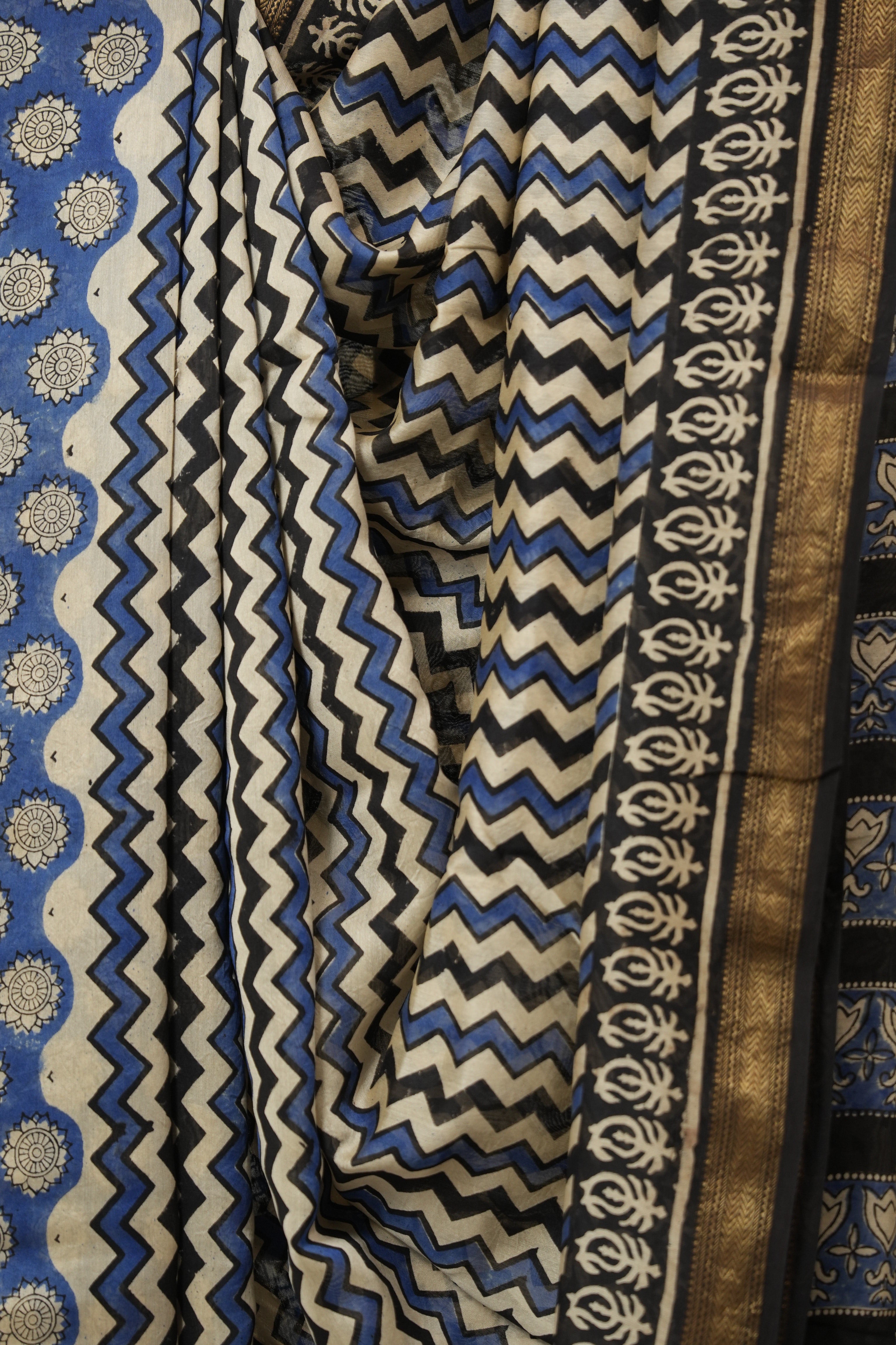 Blue HBP Cotton Silk Saree With Maheshwari Border - SRBCSS1488