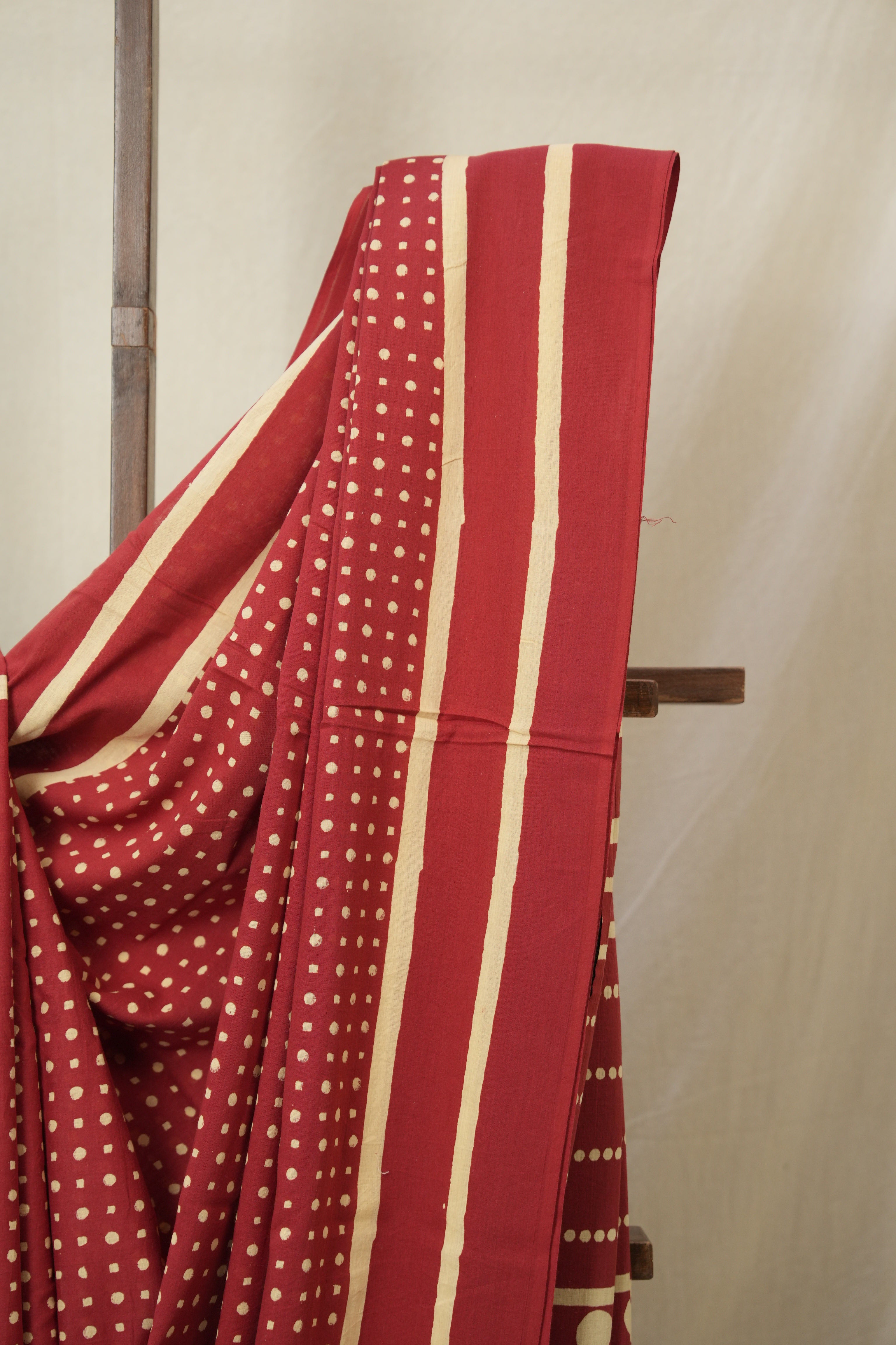 Red HBP Cotton Saree - SRRCS3326