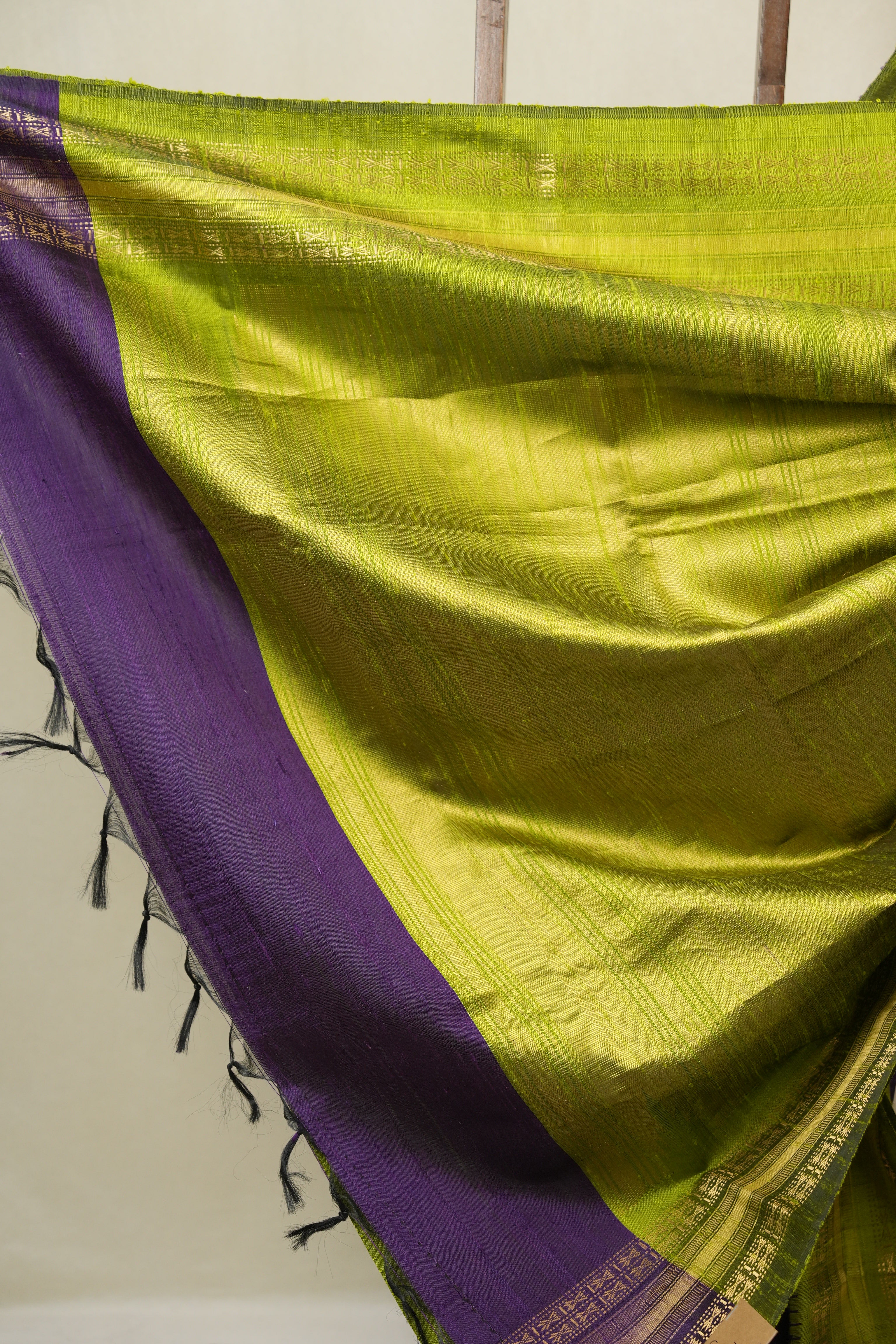 Purple Raw Silk Saree - SRPRSS994