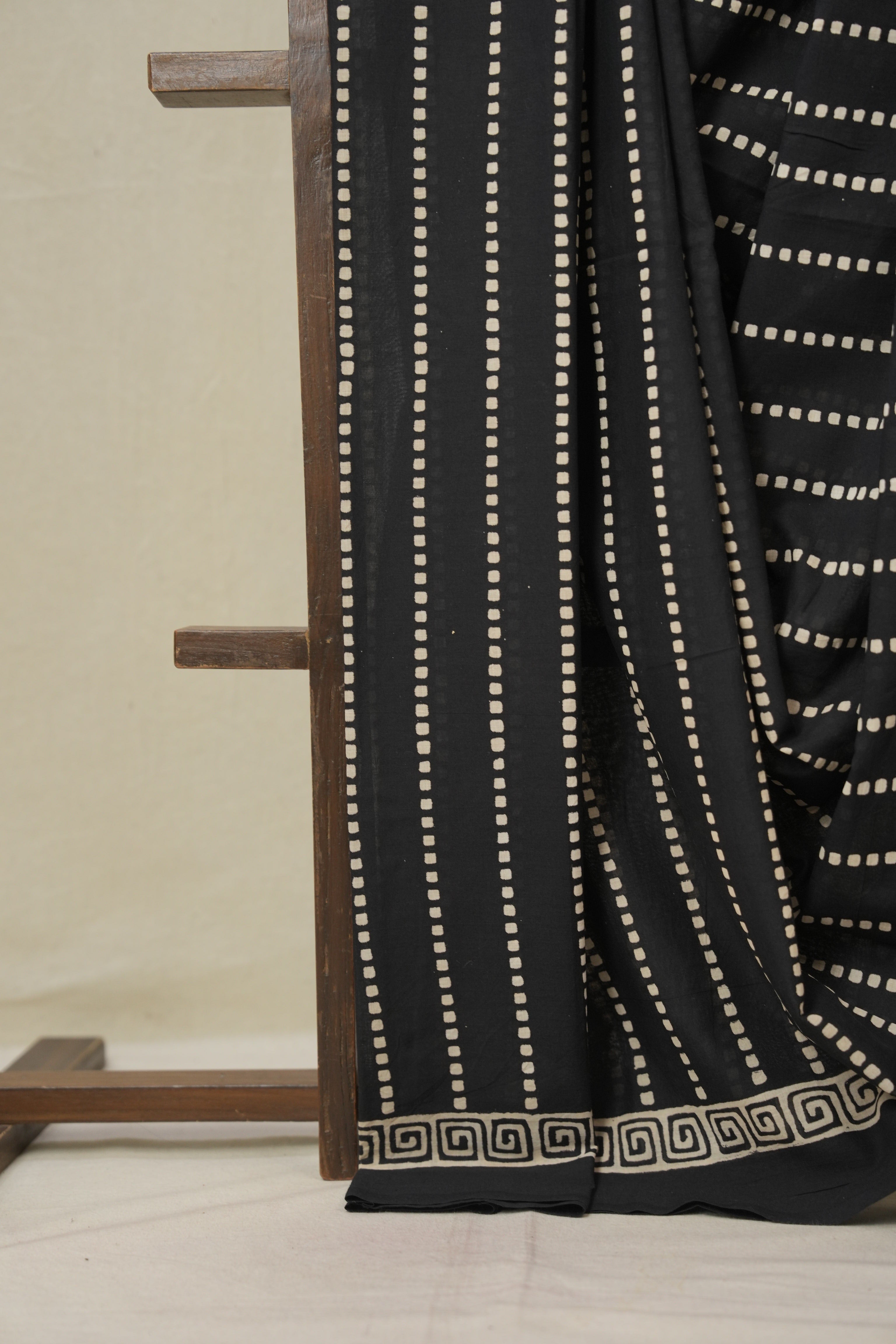 BlackHBP Cotton Saree - SRBCS3323