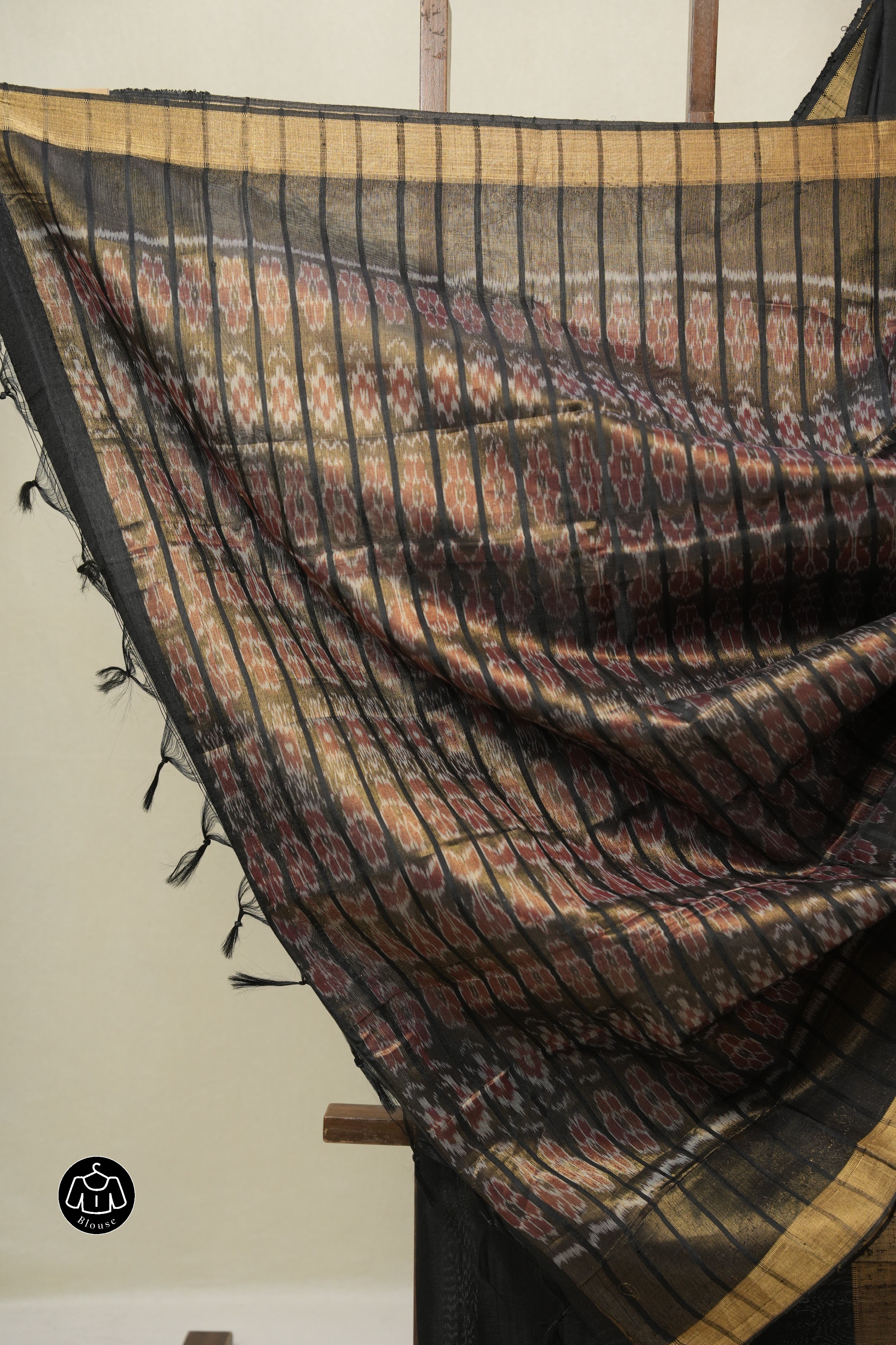 Black Raw Silk Saree - SRBRSS973