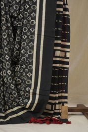 Black HBP Cotton Saree - SRBCS3325