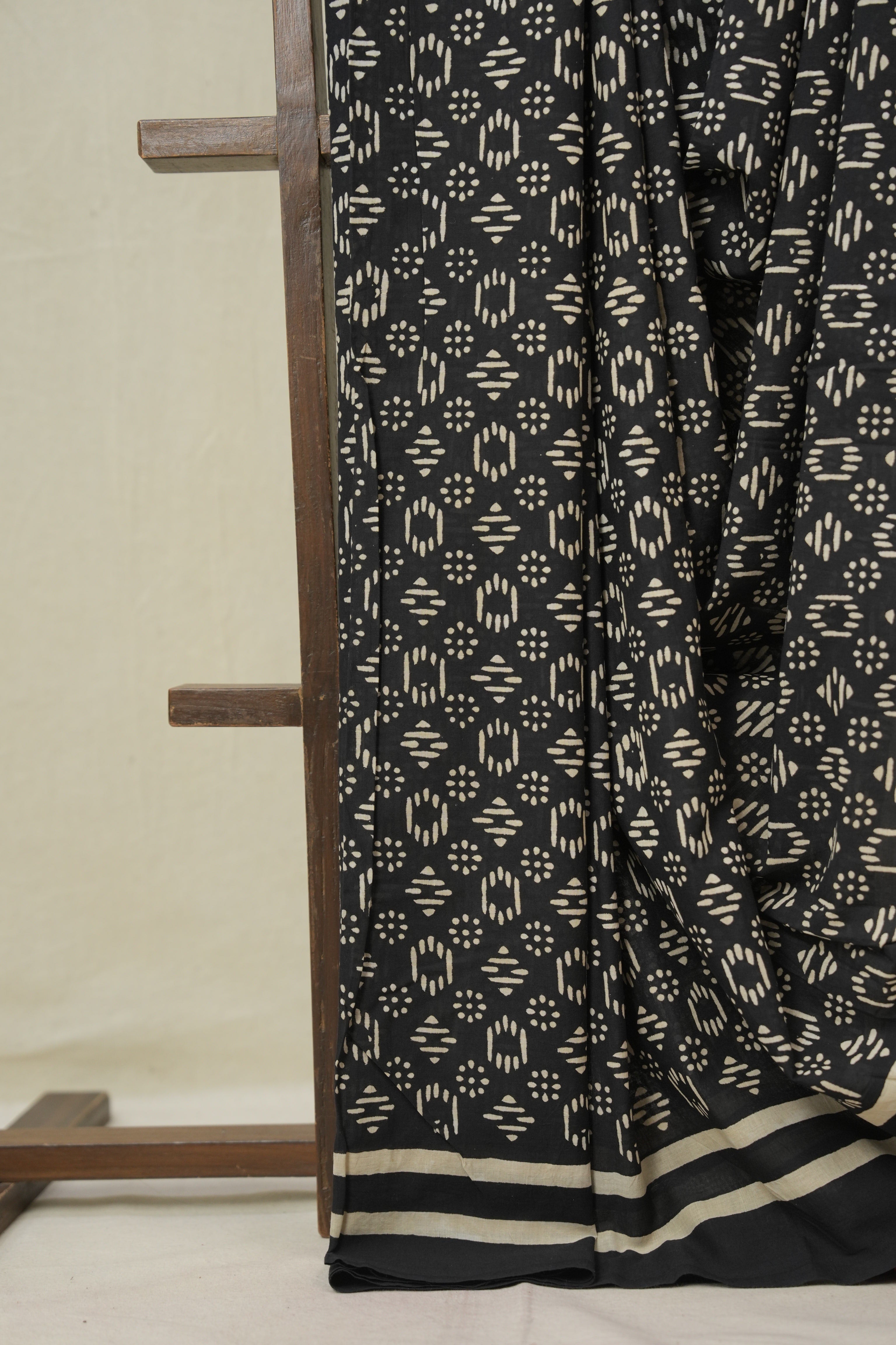 Black HBP Cotton Saree - SRBCS3325