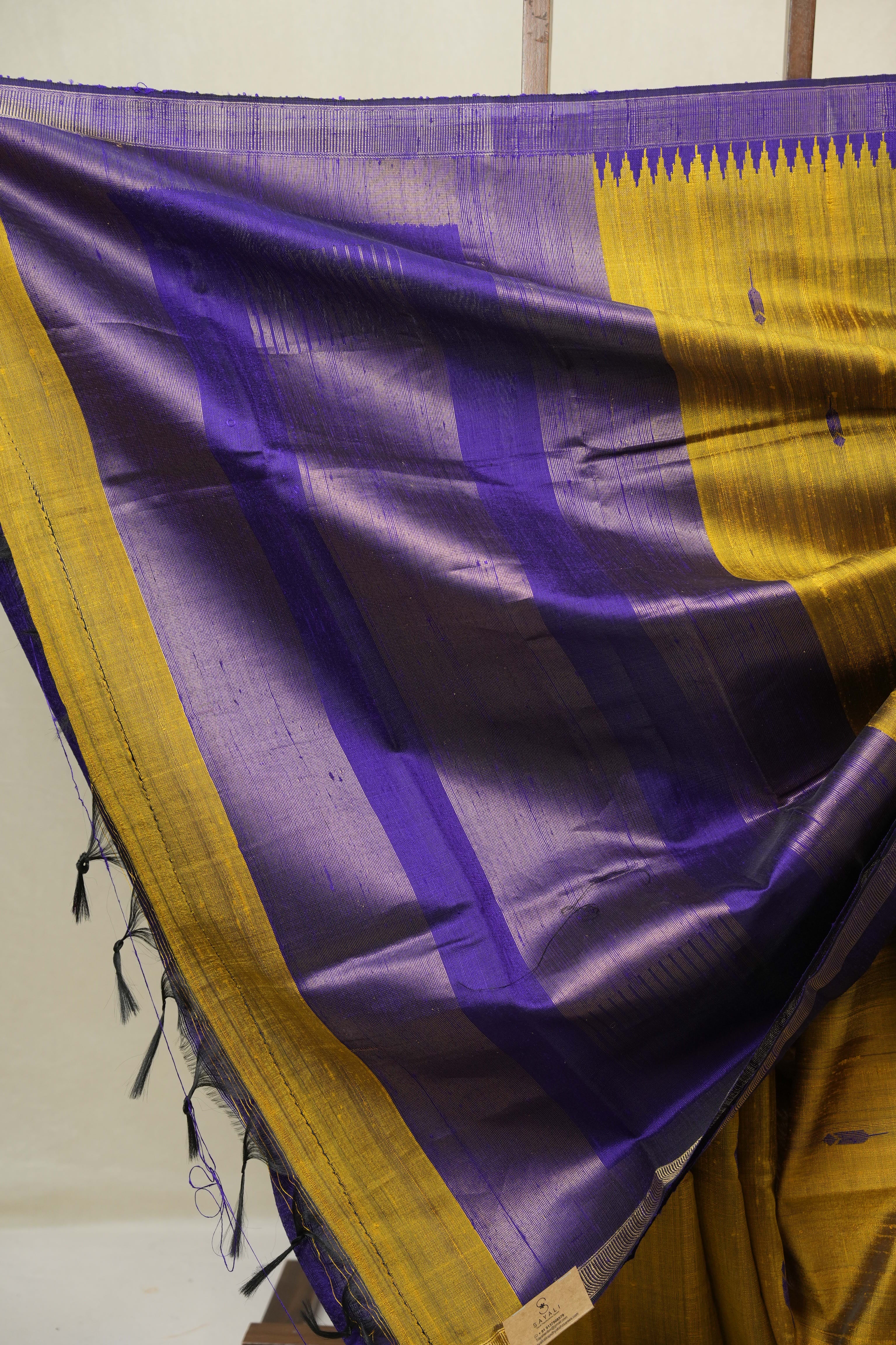 Mustard Raw Silk Saree - SRMRSS976