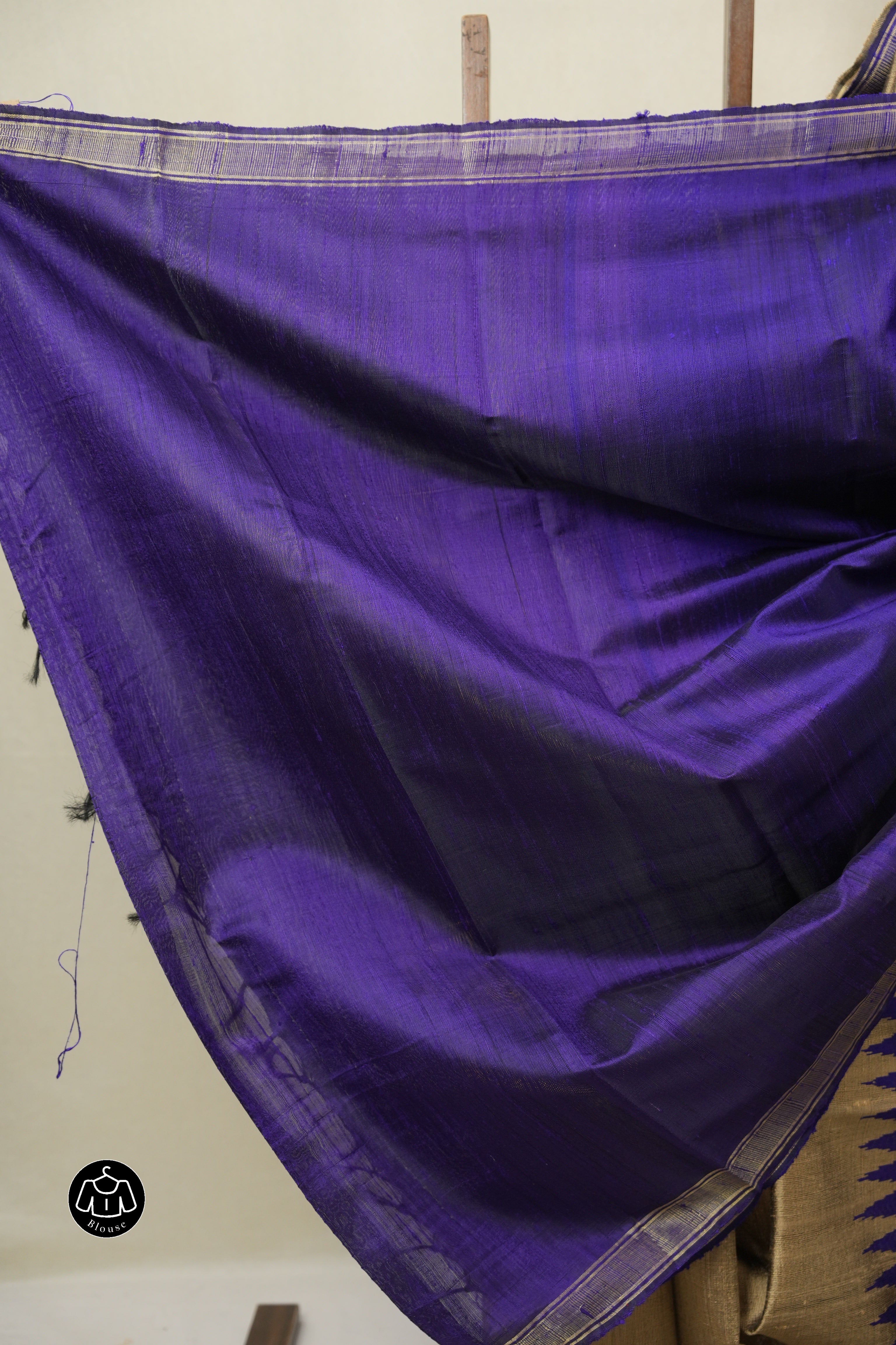 Brown Raw Silk Saree - SRBRSS978