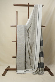 Off White Small Checks Cotton Patteda Anchu Saree - SROWPAS94