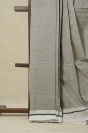 Off White Small Checks Cotton Patteda Anchu Saree - SROWPAS94