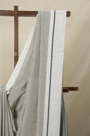 Off White Small Checks Cotton Patteda Anchu Saree - SROWPAS94