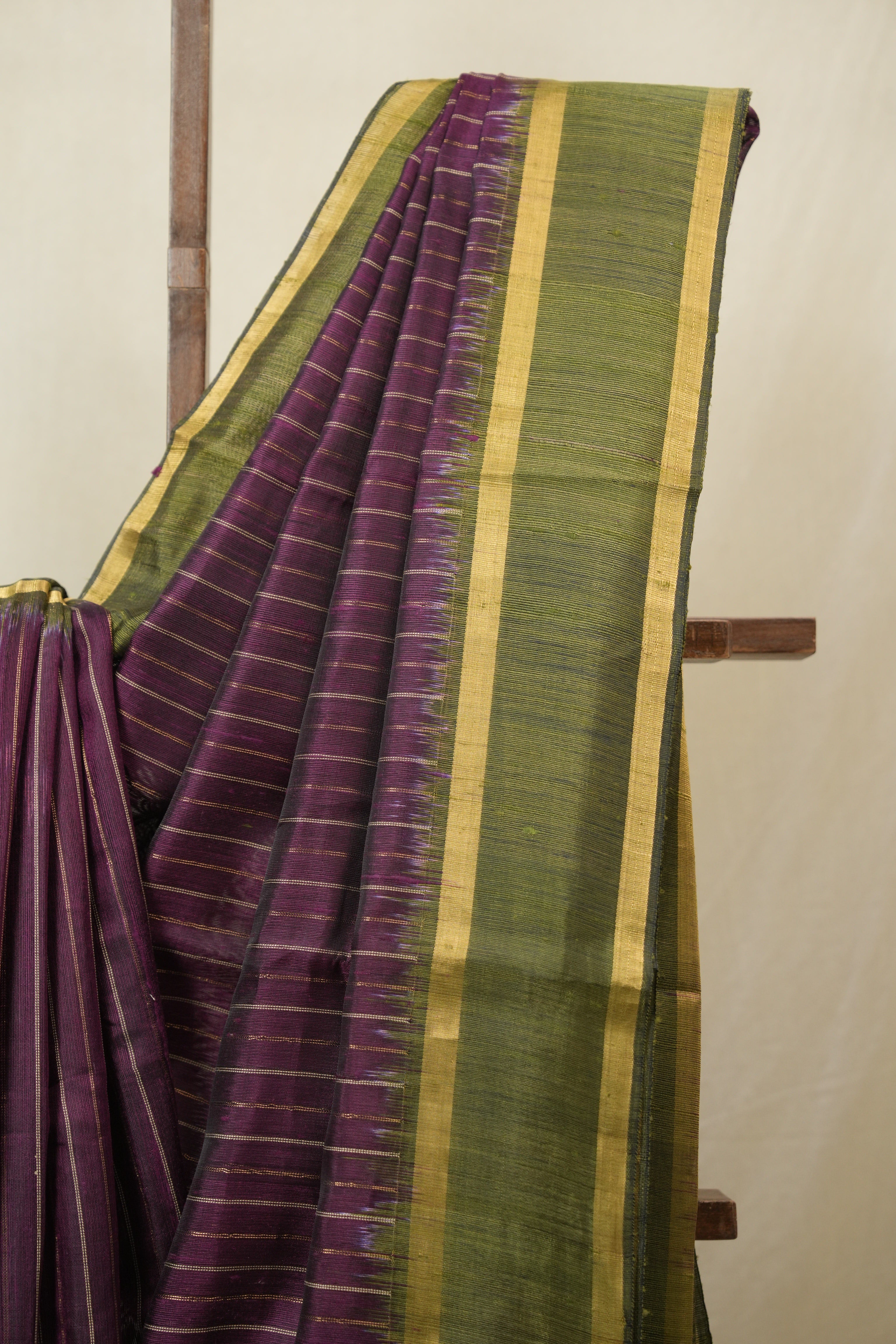 Purple Raw Silk Saree - SRMRSS983