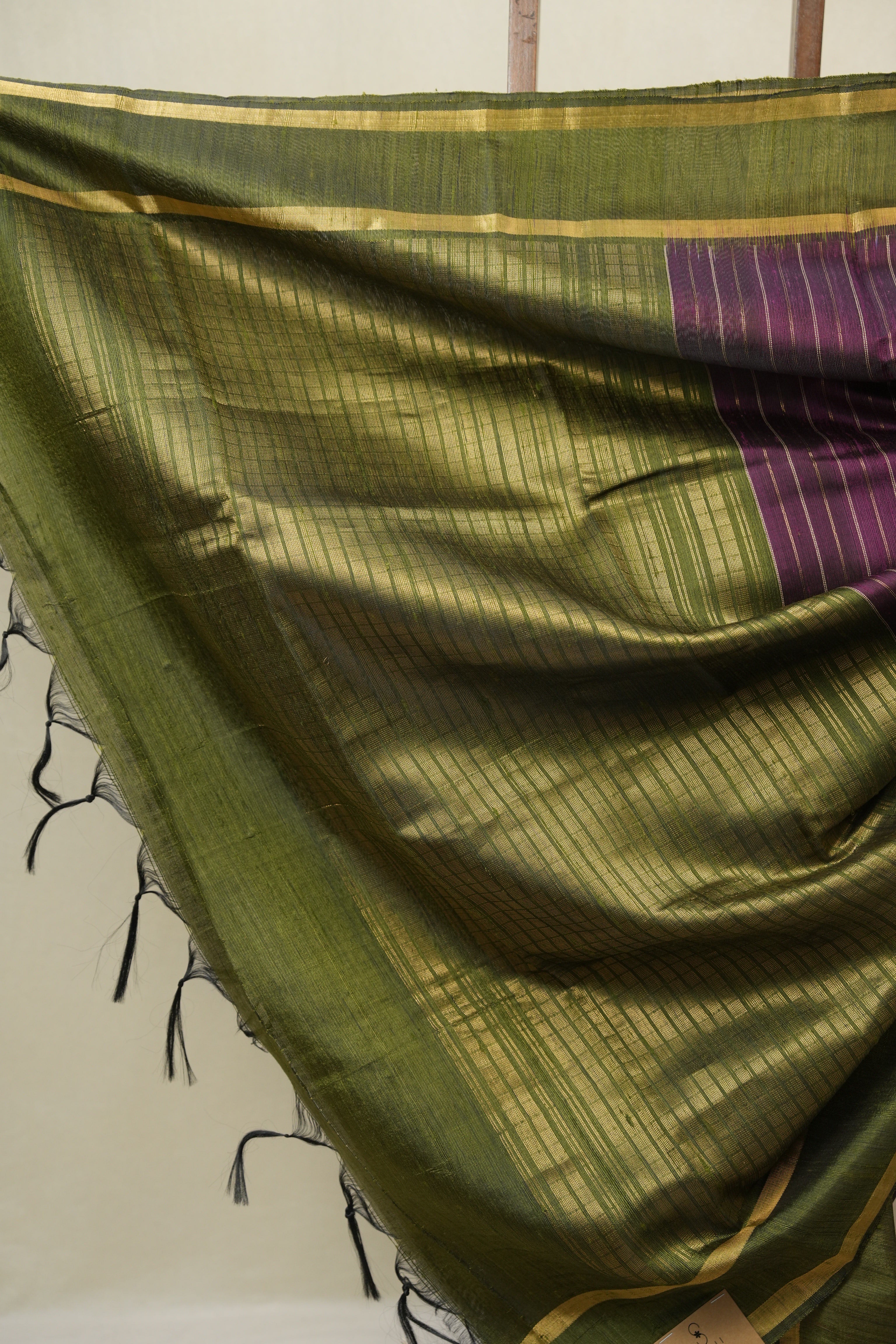Purple Raw Silk Saree - SRMRSS983