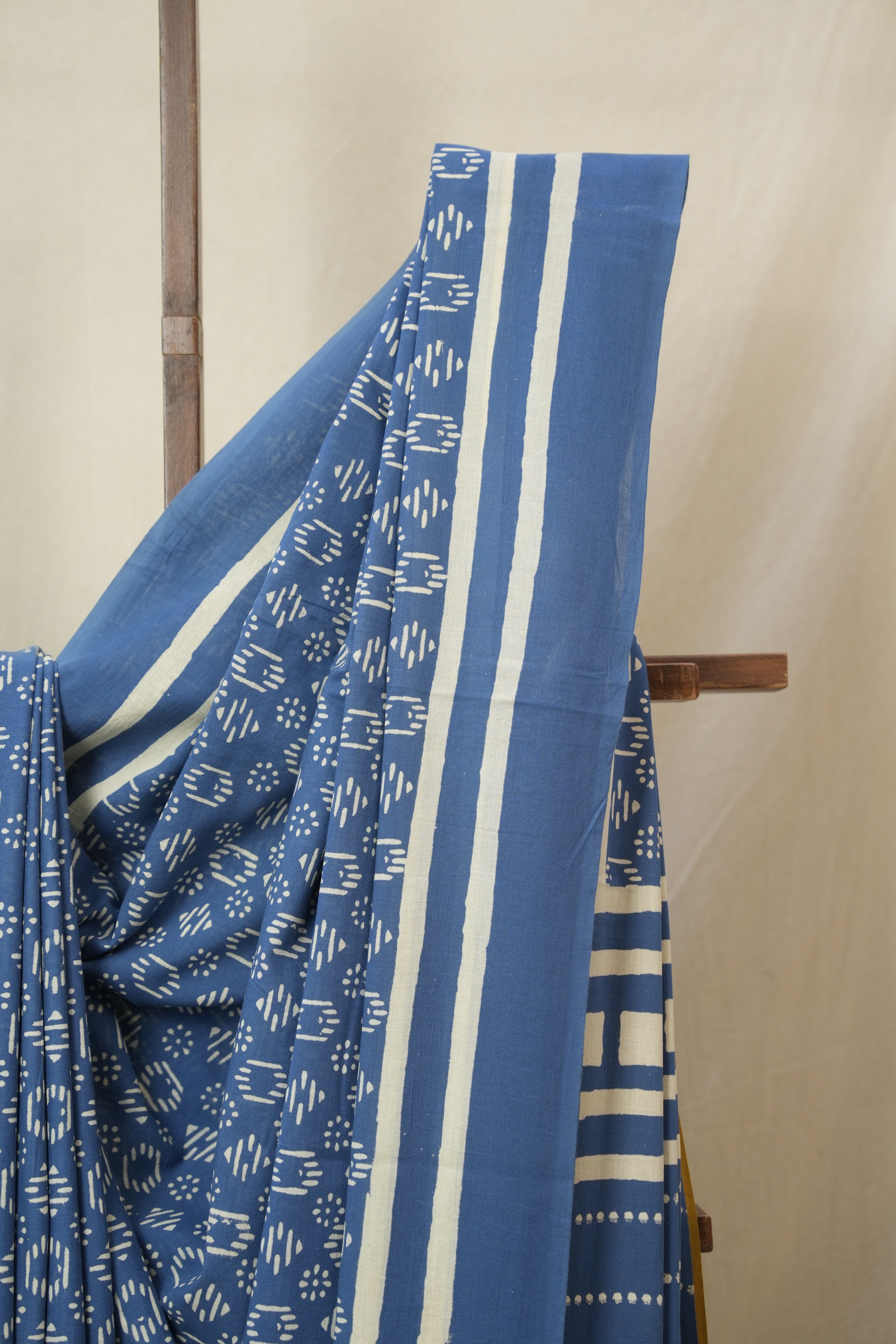 Blue HBP Cotton Saree - SRBCS3305