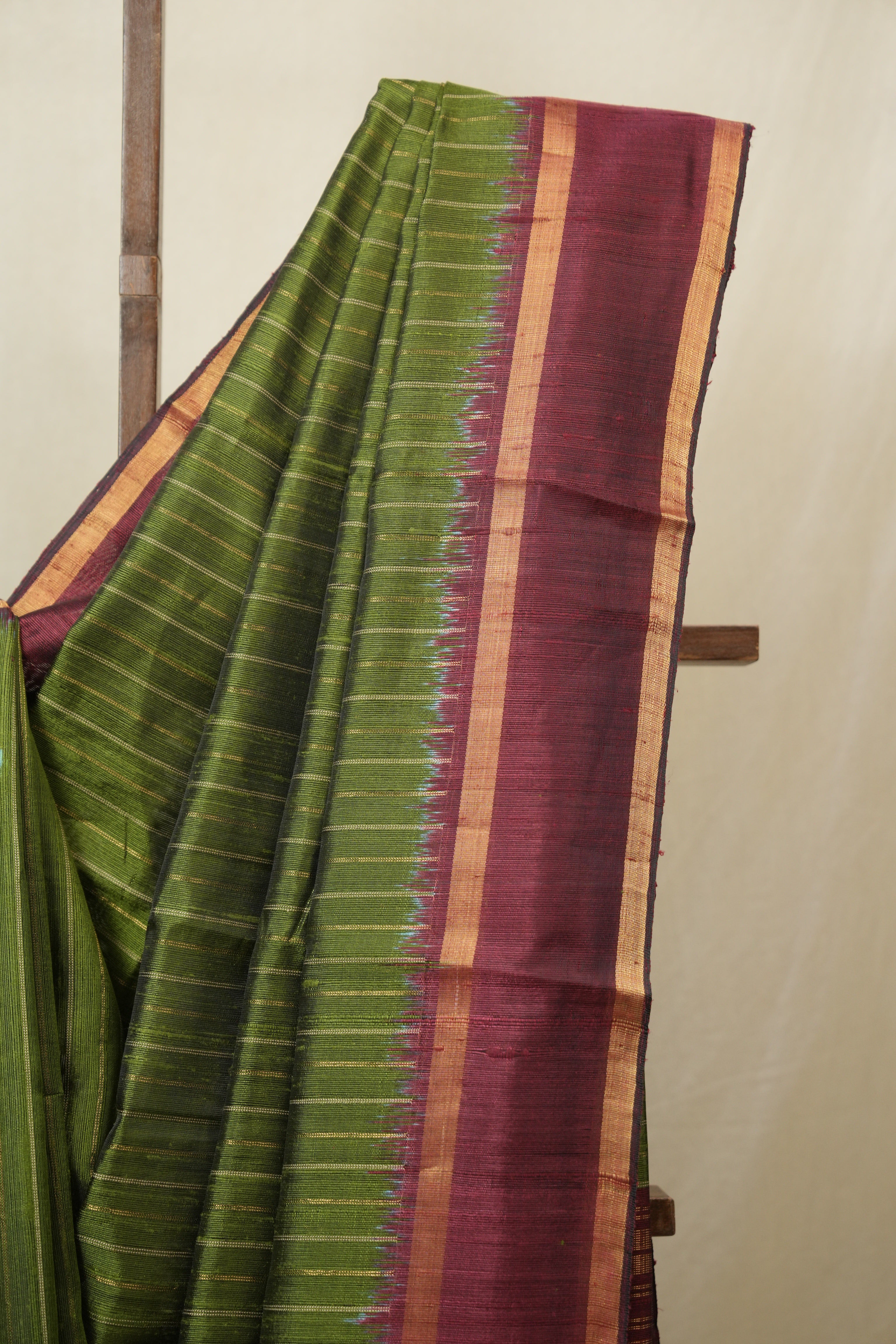 Green Raw Silk Saree - SRGRSS975