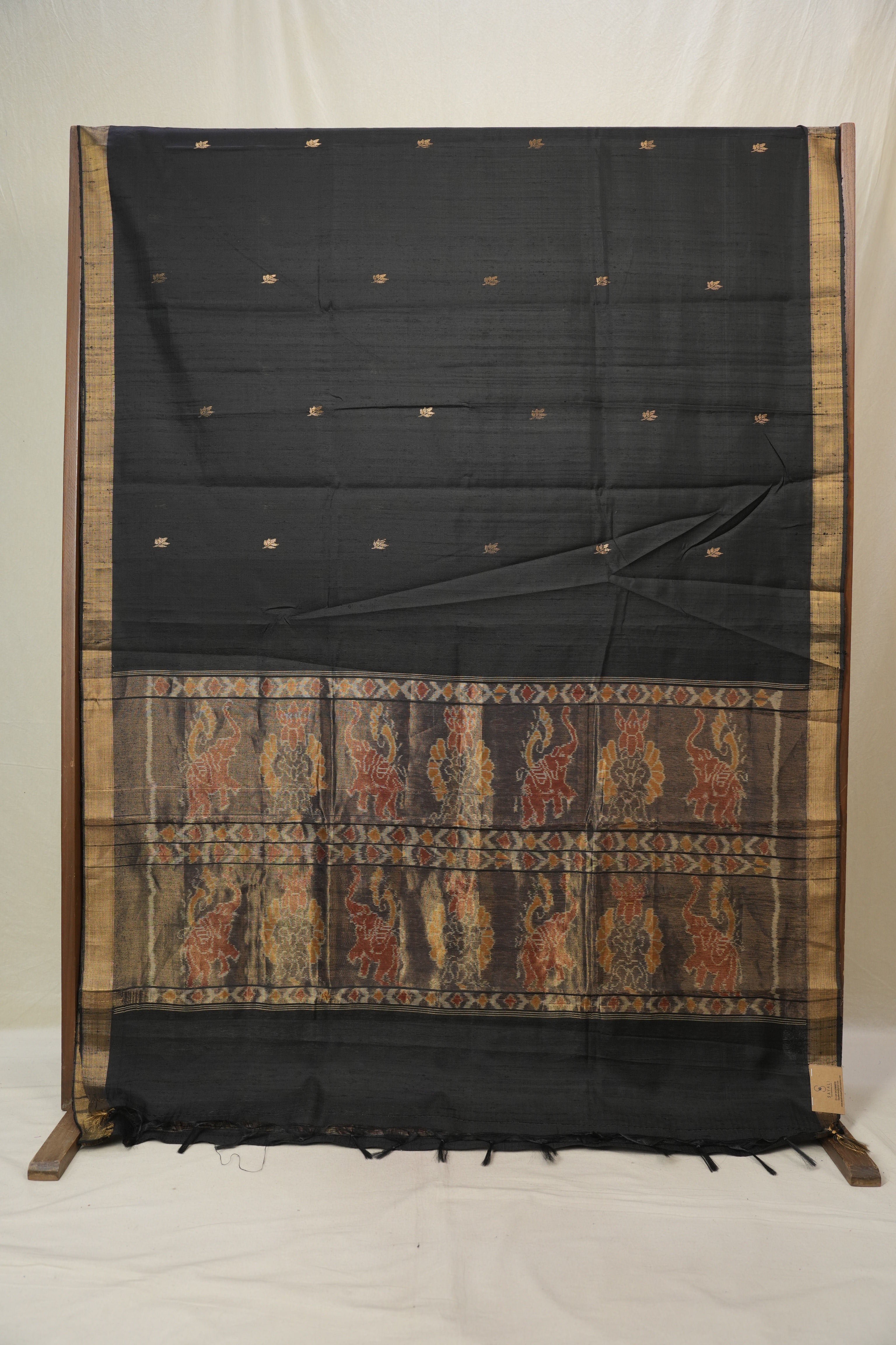 Black Raw Silk Saree - SRBRSS973