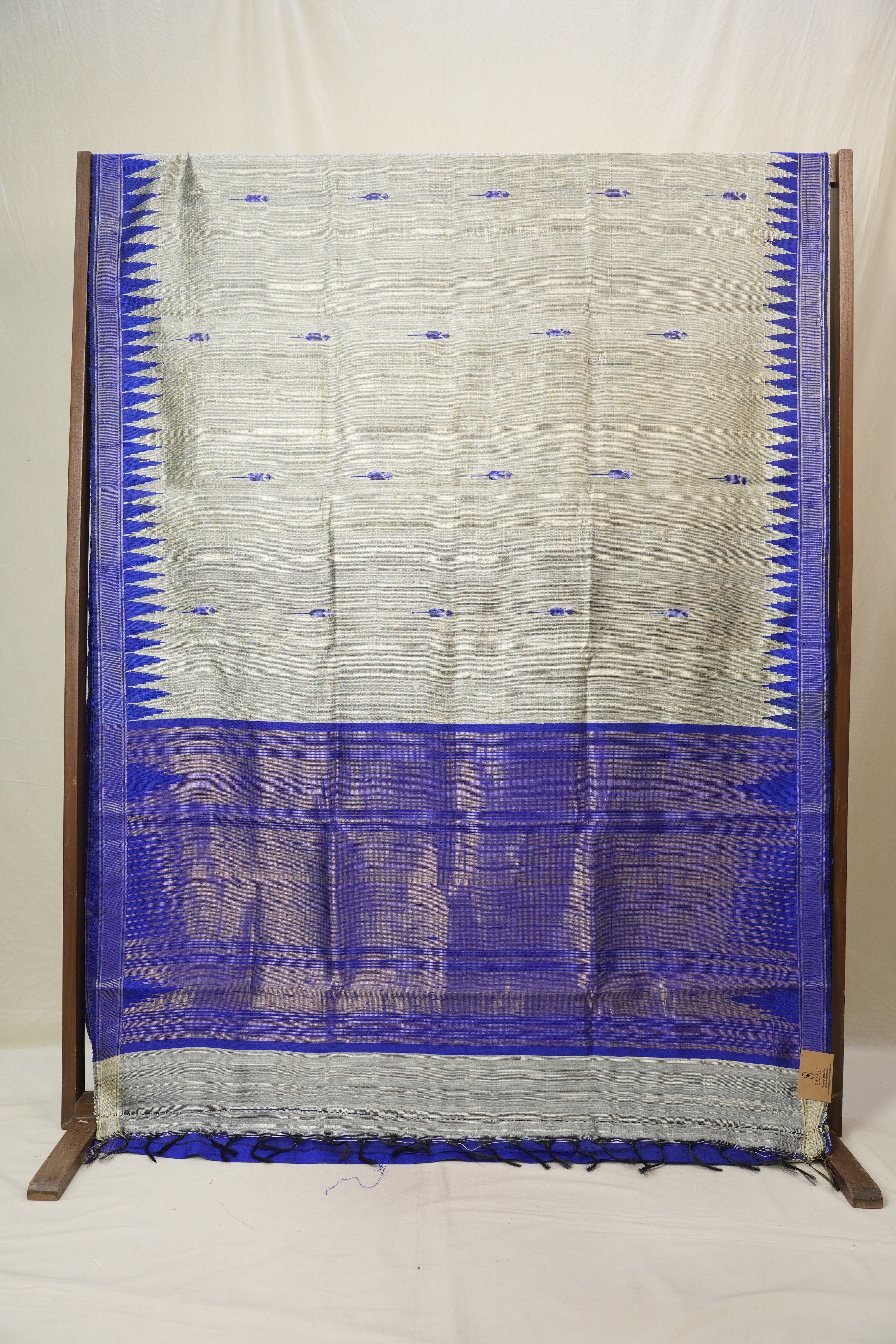 Grey Raw Silk Saree - SRGRSS979