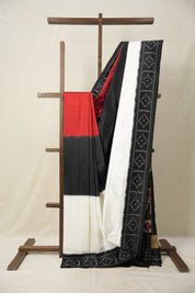 Black-White Pochampalli Silk Ikat Saree - SRBWPSIS252