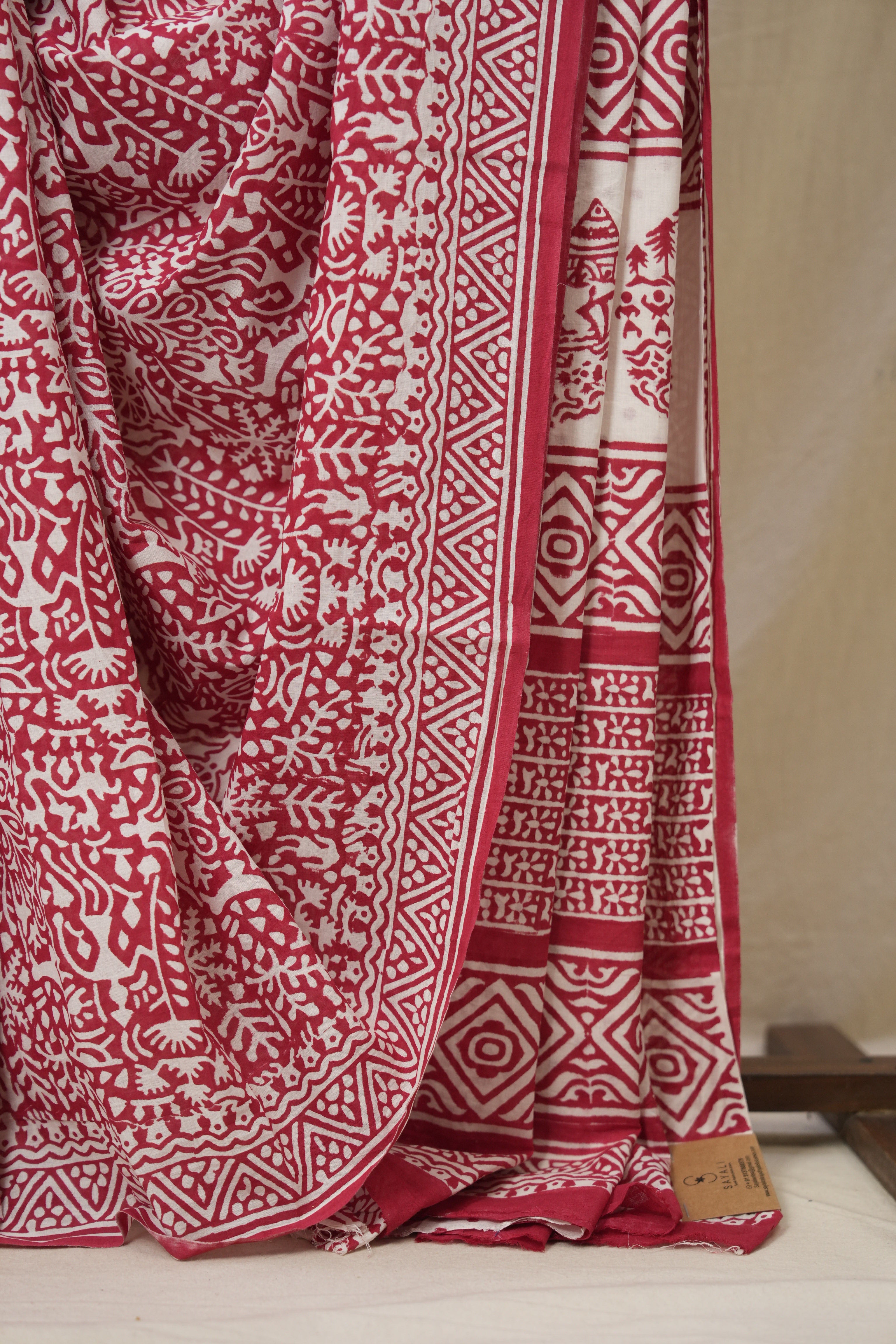 Red HBP Cotton Saree - SRRCS3357