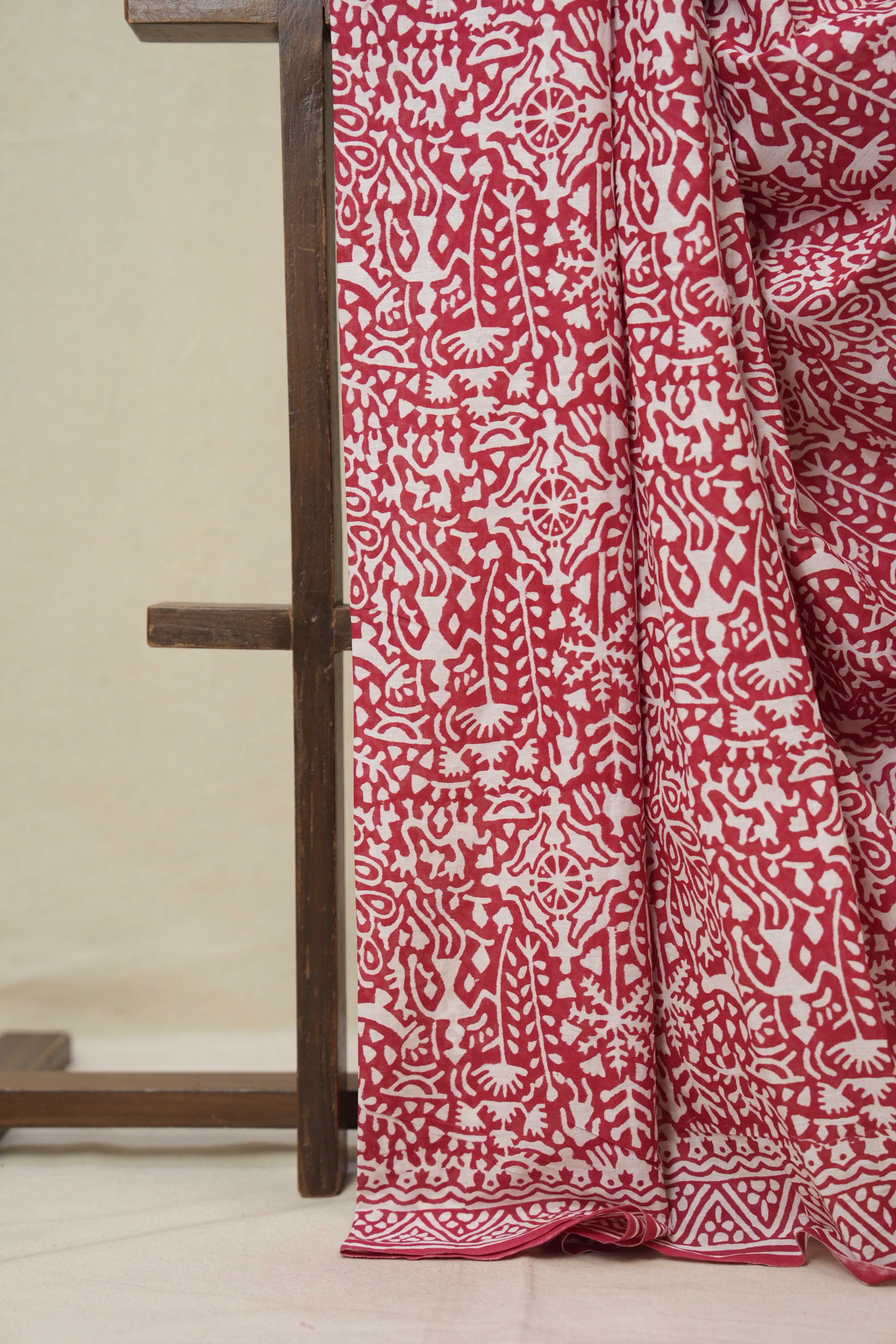 Red HBP Cotton Saree - SRRCS3357