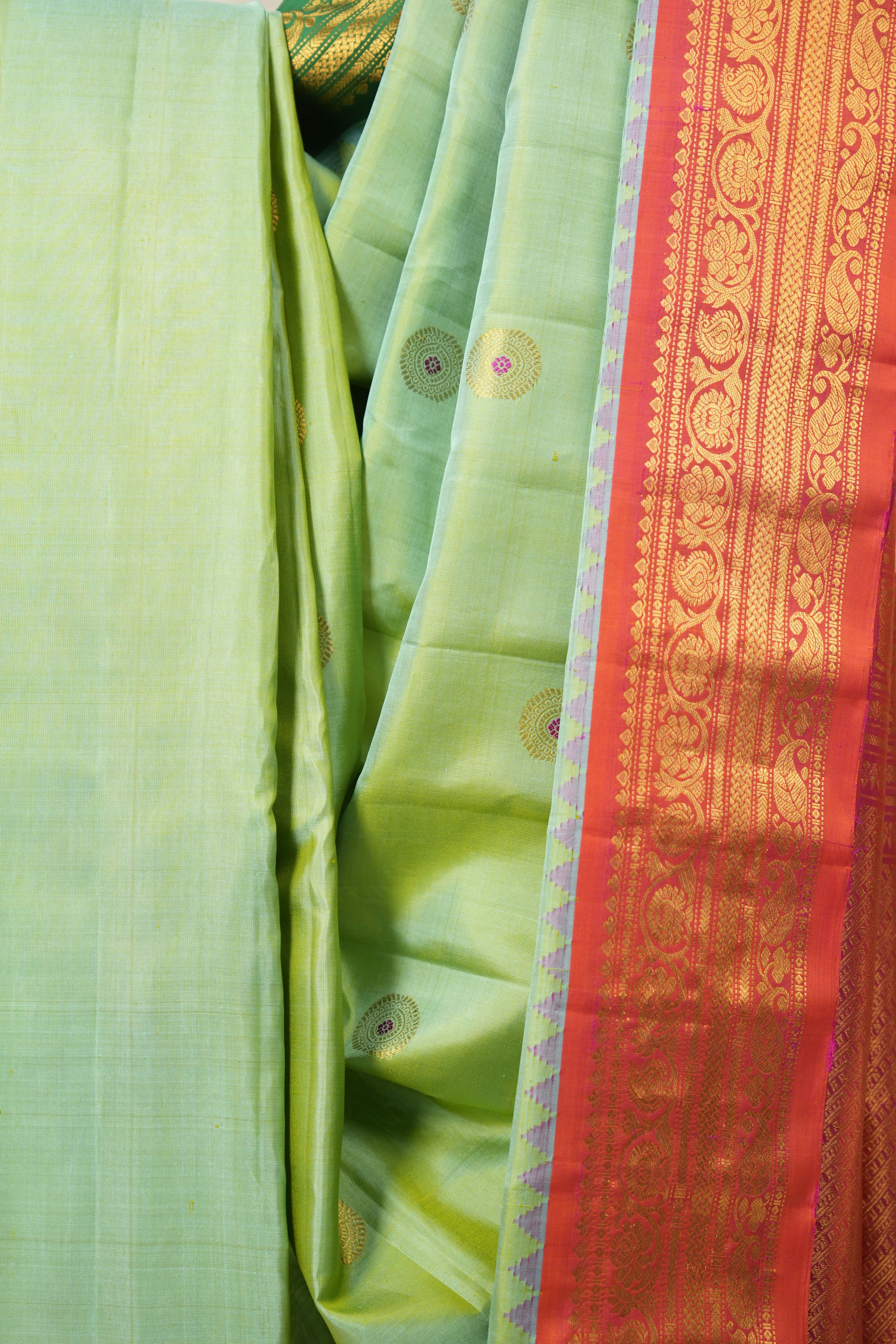 Dual Tone Green Gadwal Silk Saree - SRDTGGSS613