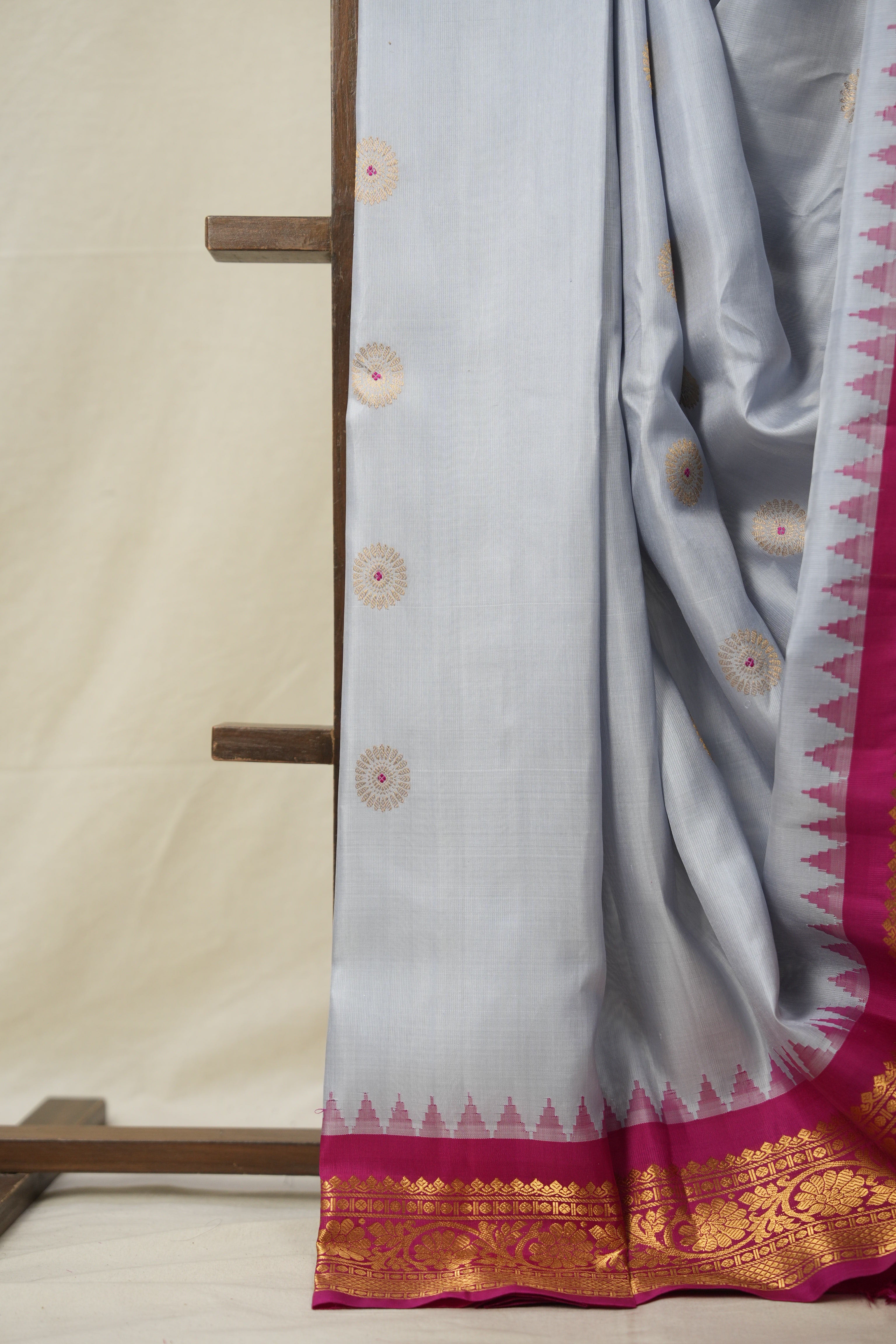 Tinted Blue Gadwal Silk Saree - SRTBGSS612