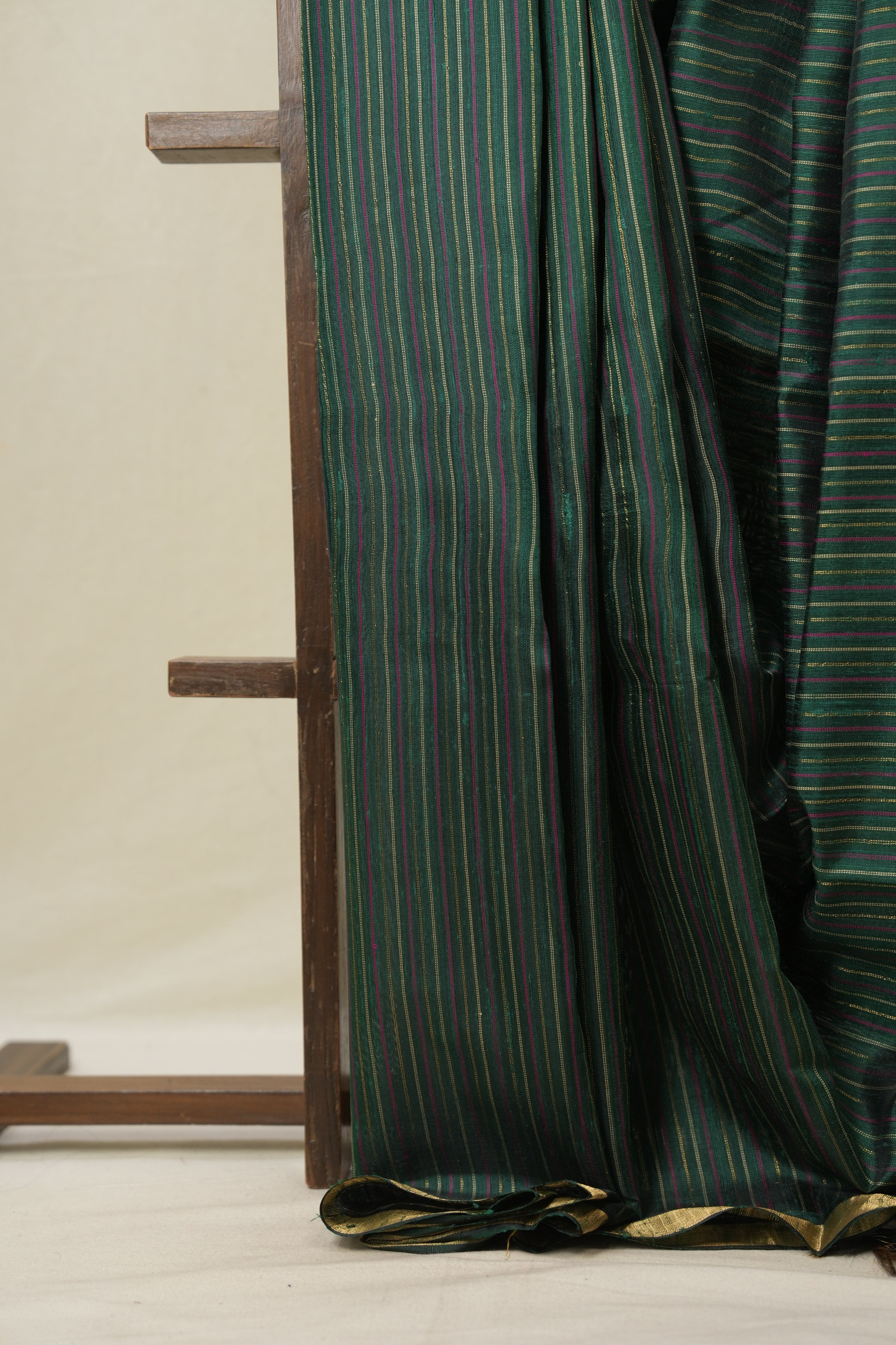 Green Raw Silk Saree - SRGRSS993