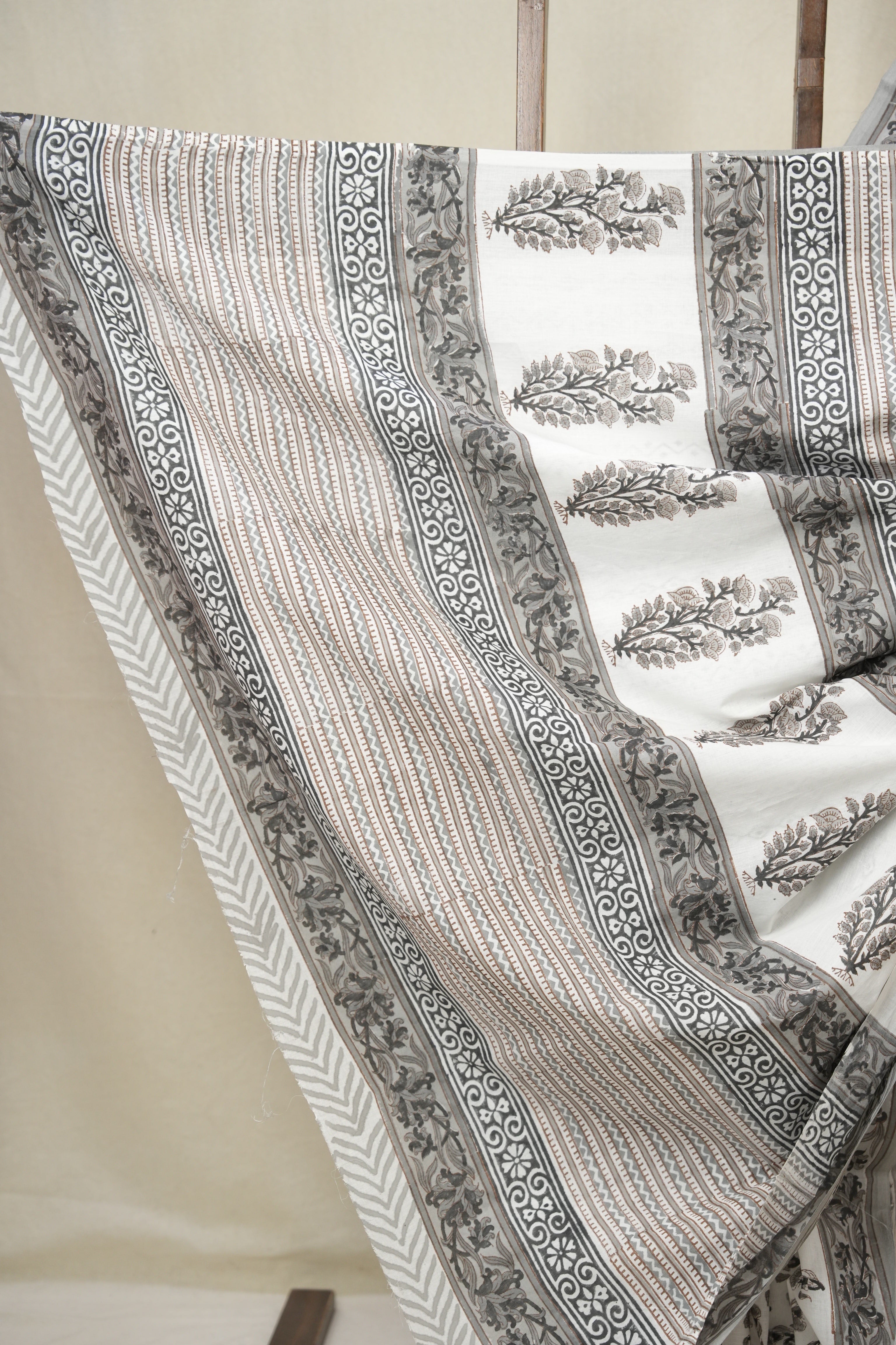 White Grey HBP Cotton Saree - SRWGCS3349