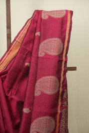 Red Raw Silk  Saree - SRRRSS1057