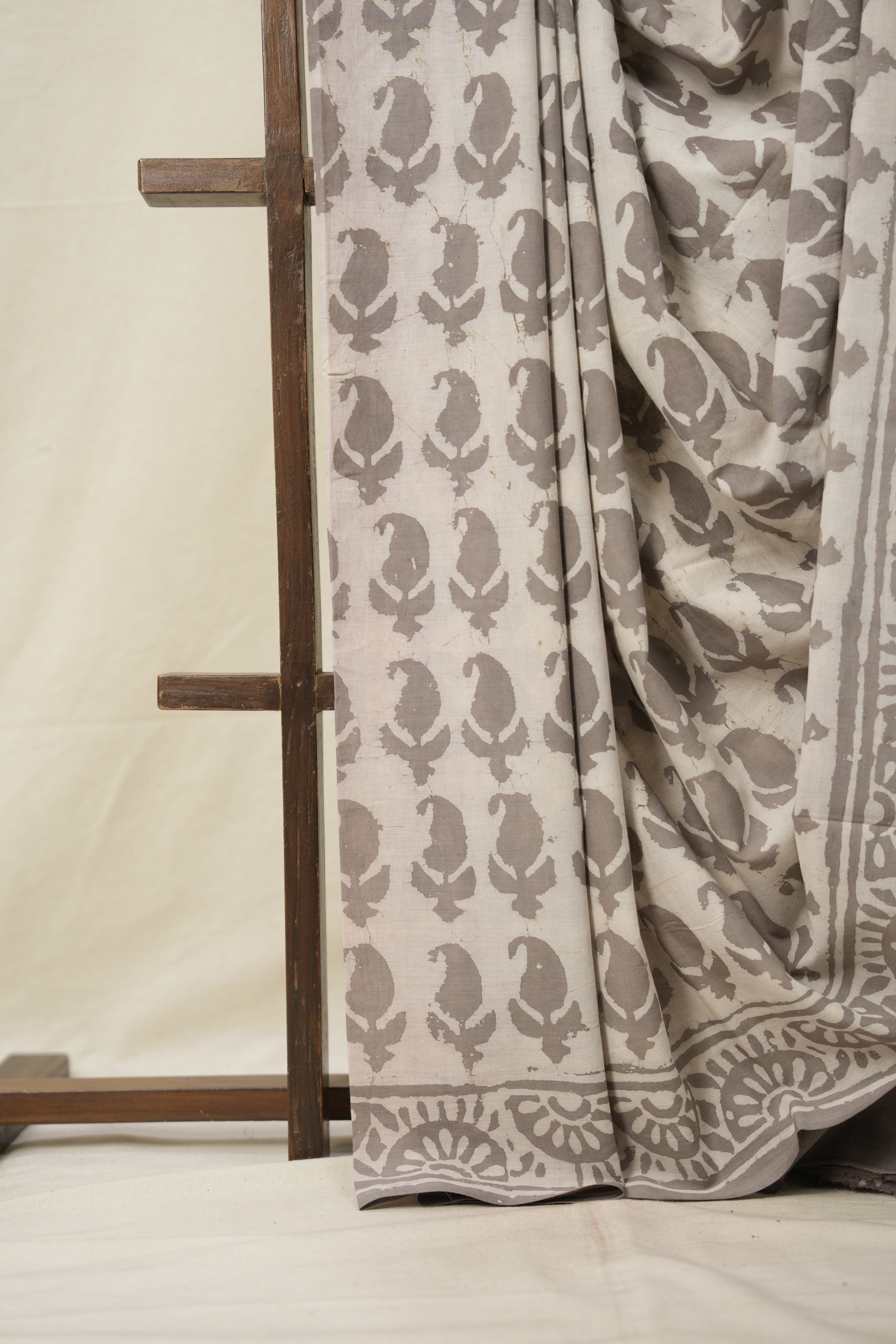 Ash Grey HBP Cotton Saree - SRAGCS2856