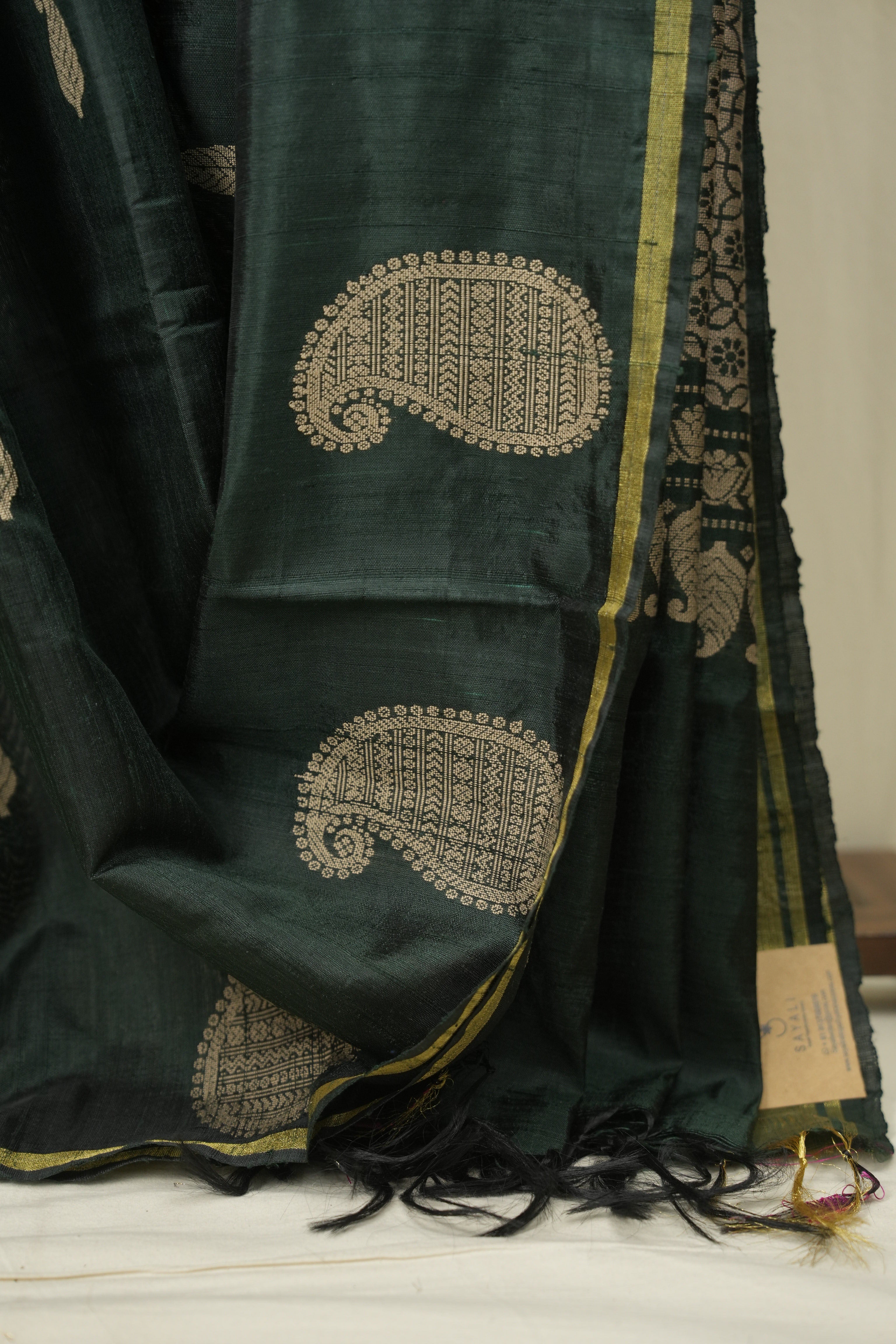 Green Raw Silk  Saree - SRGRSS1063