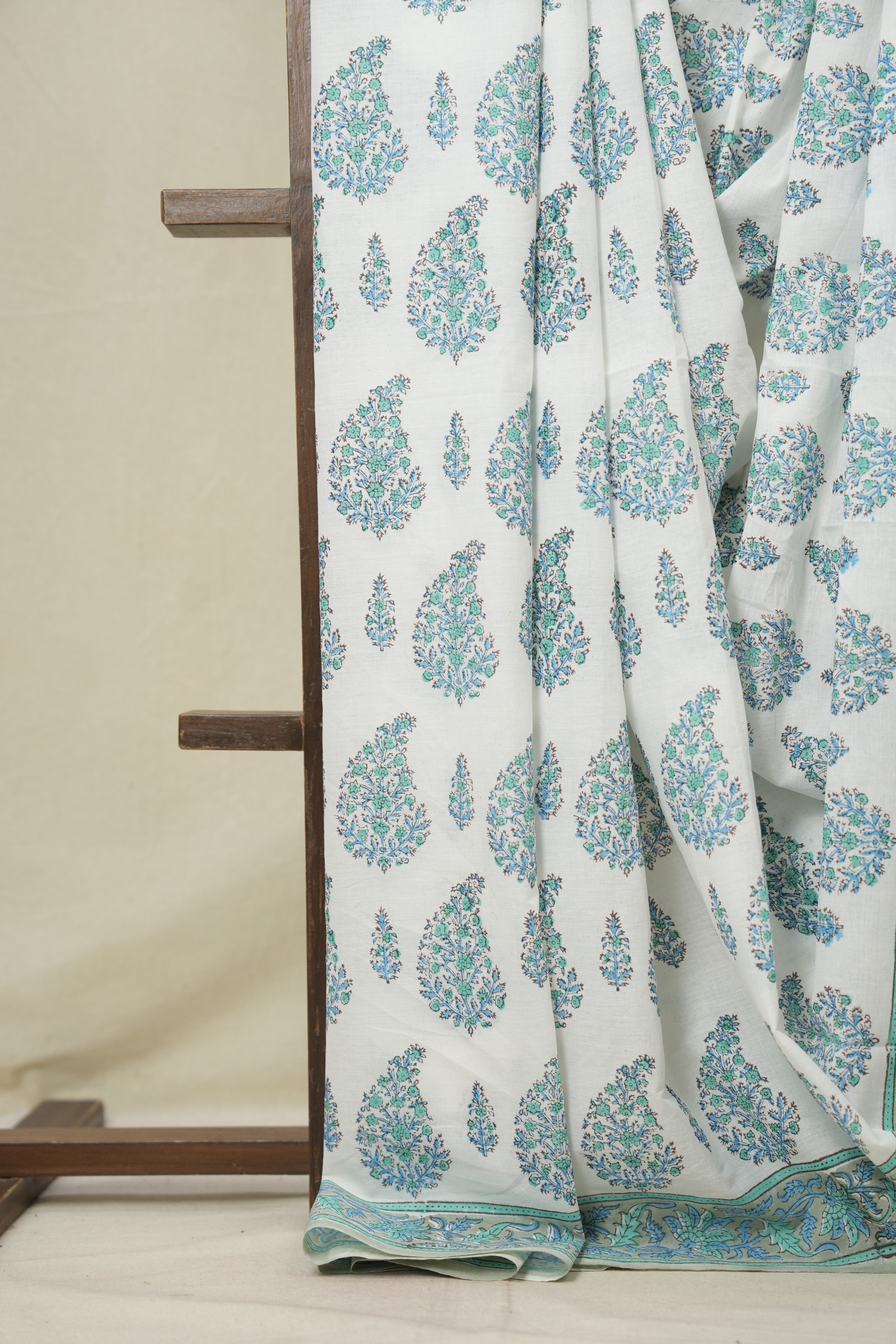 White HBP Cotton Saree - SRWCS3341