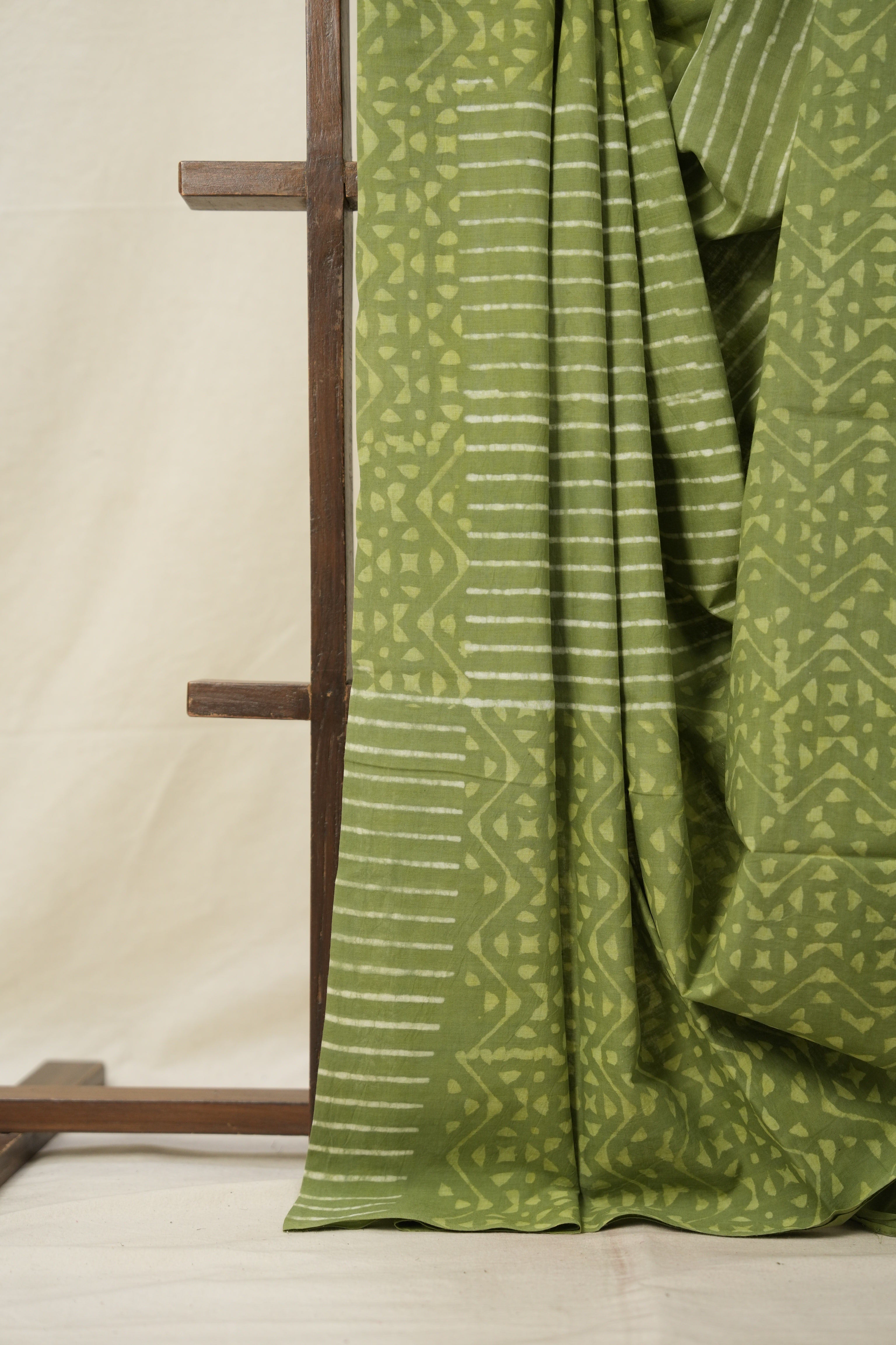 Shamrock Green n White HBP Cotton Saree - SRSGCS2885