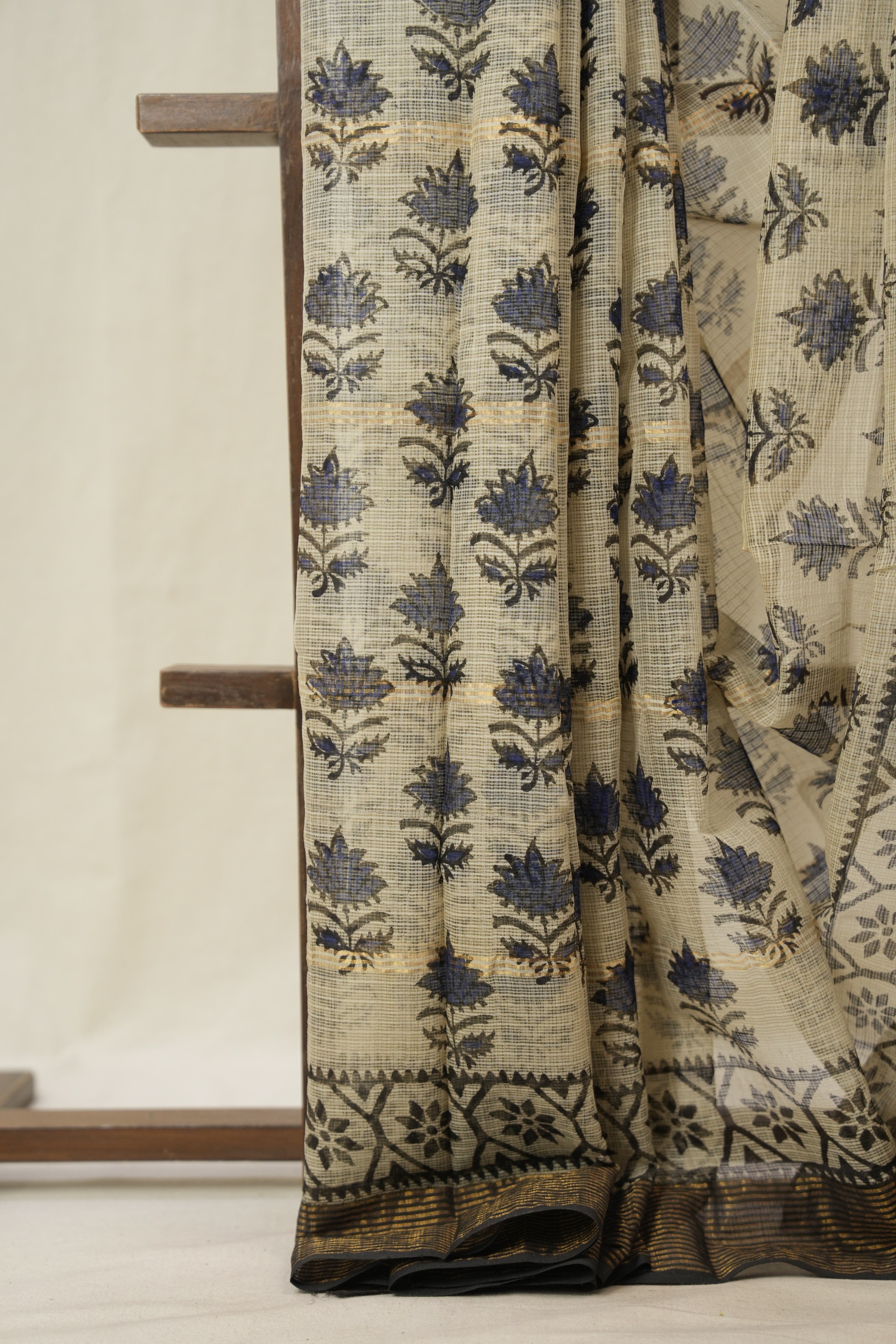Cream HBP Kota Doria Saree - SRCKDS239