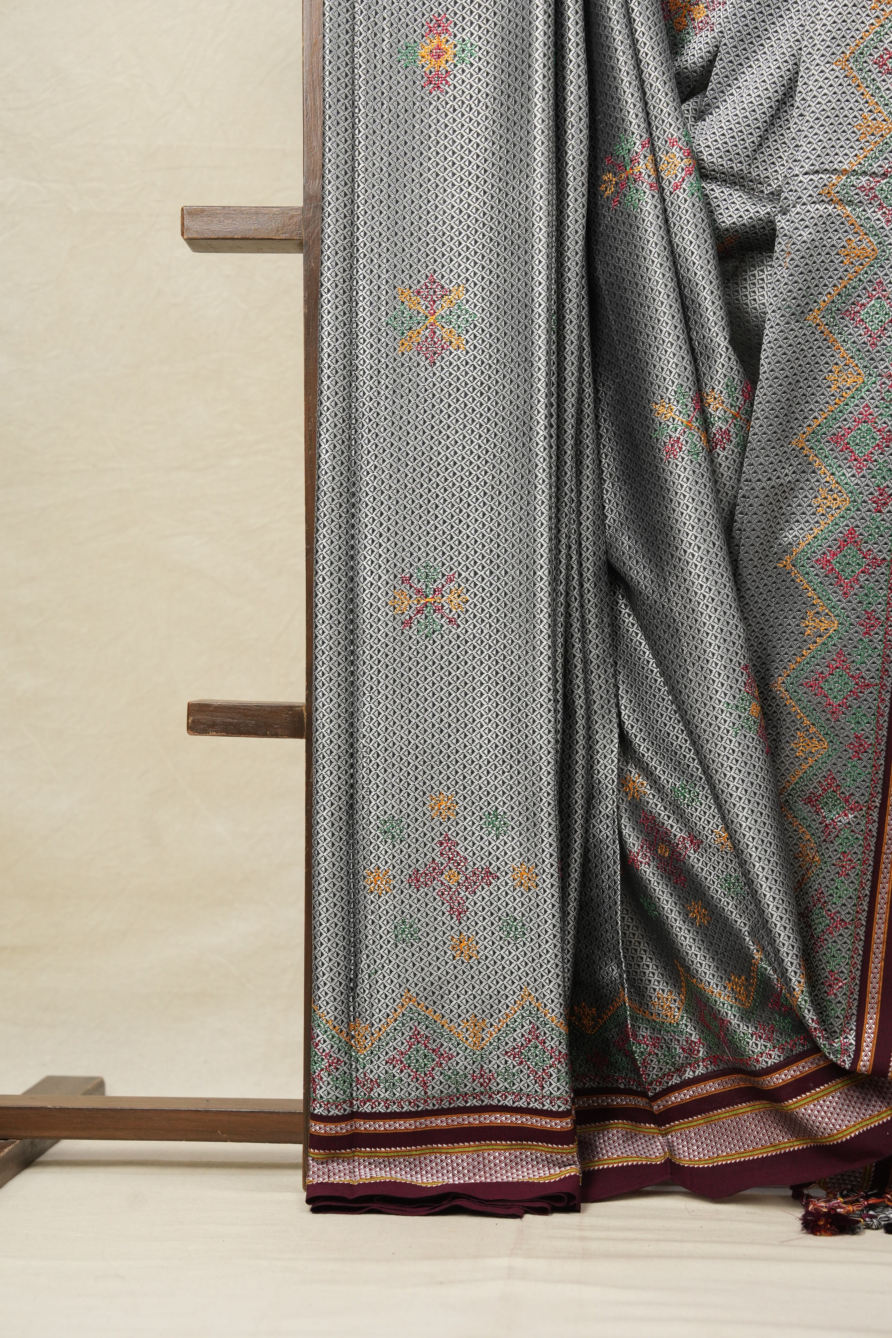 Grey Kasuti Khun Saree - SRGKKS43