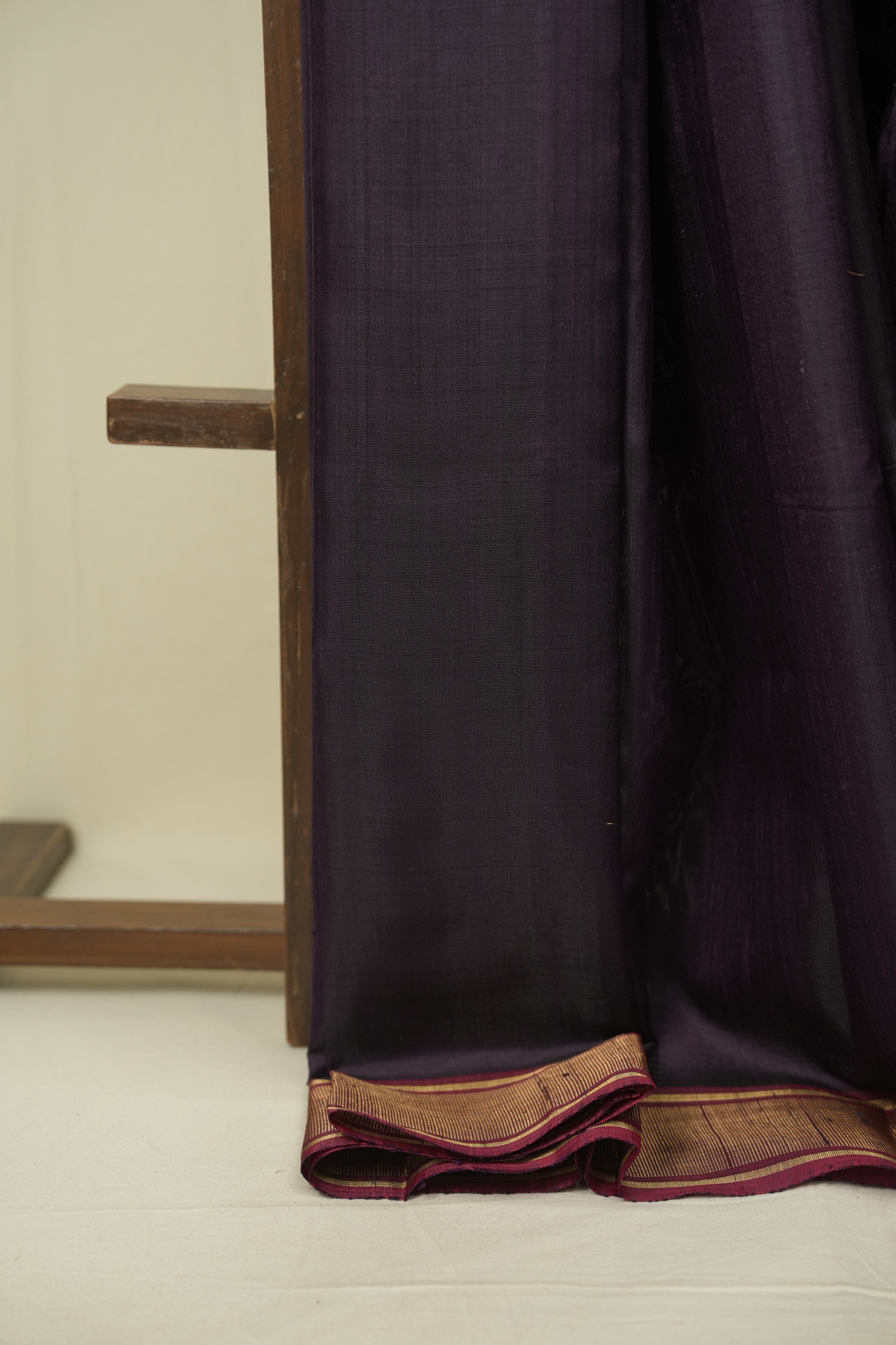 Wine Raw Silk Saree - SRWRSS1068