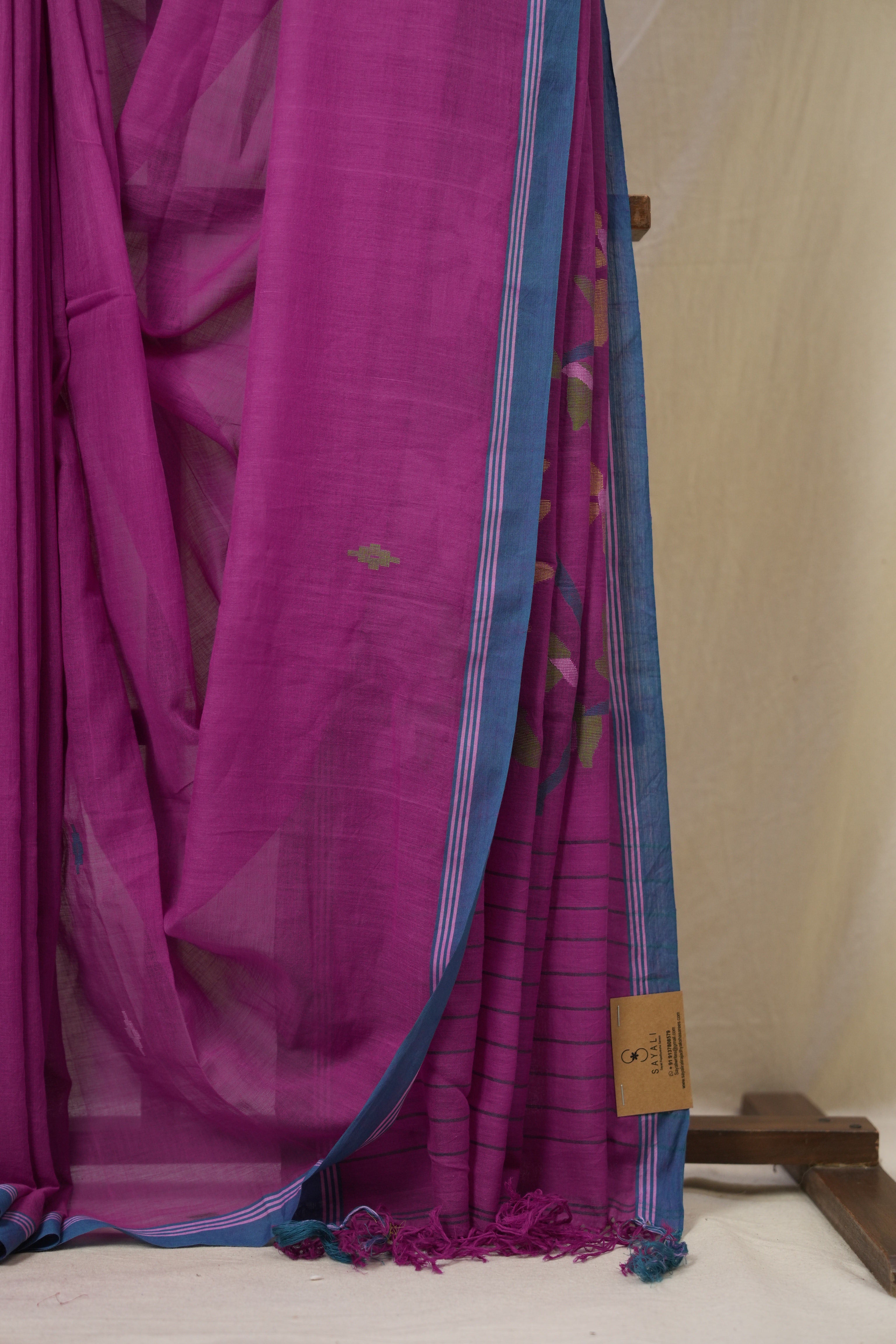 Pink Mul Bengal Cotton Jamdani Saree - SRPCJS244