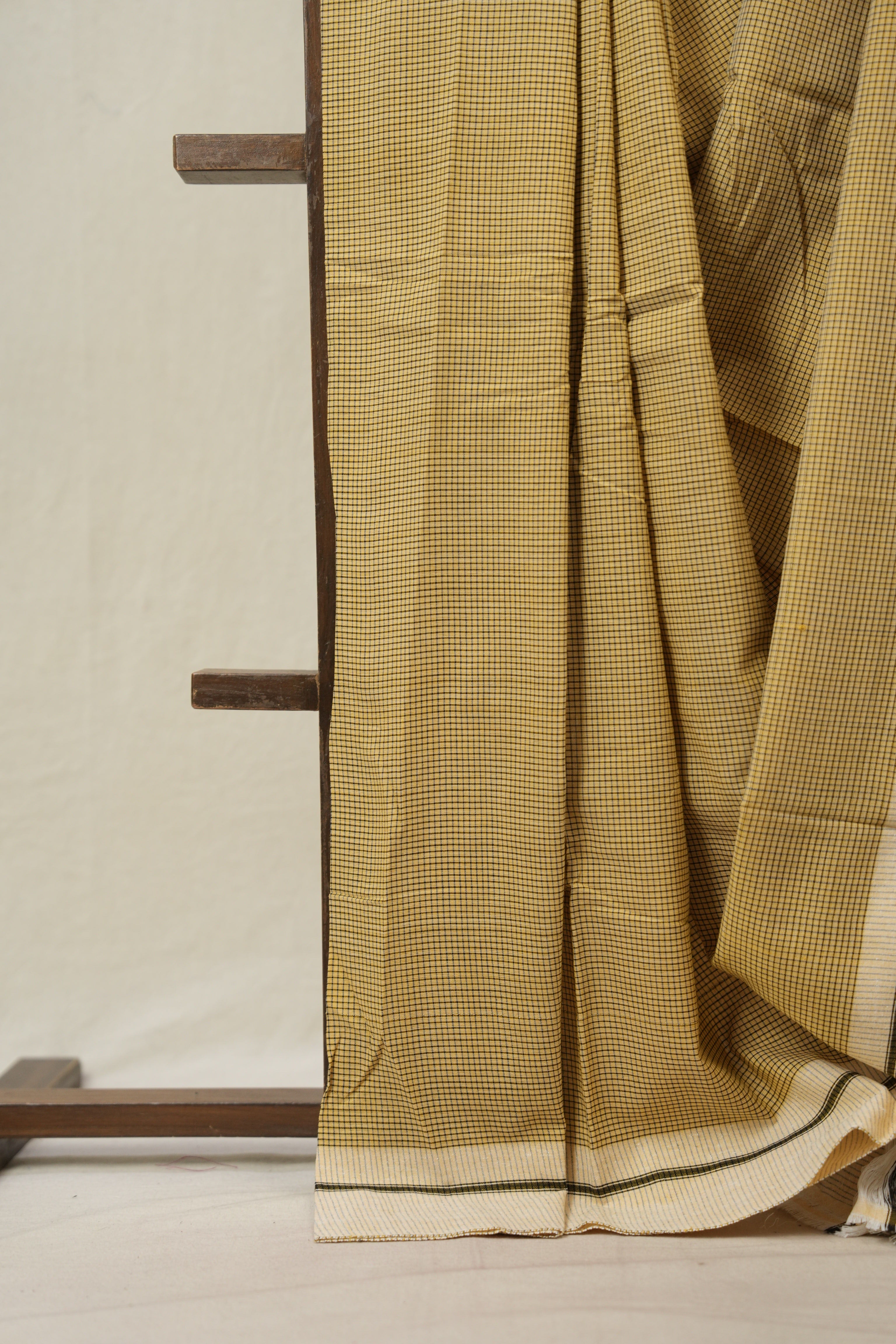 Yellow Small Checks Cotton Patteda Anchu Saree - SRYPAS320