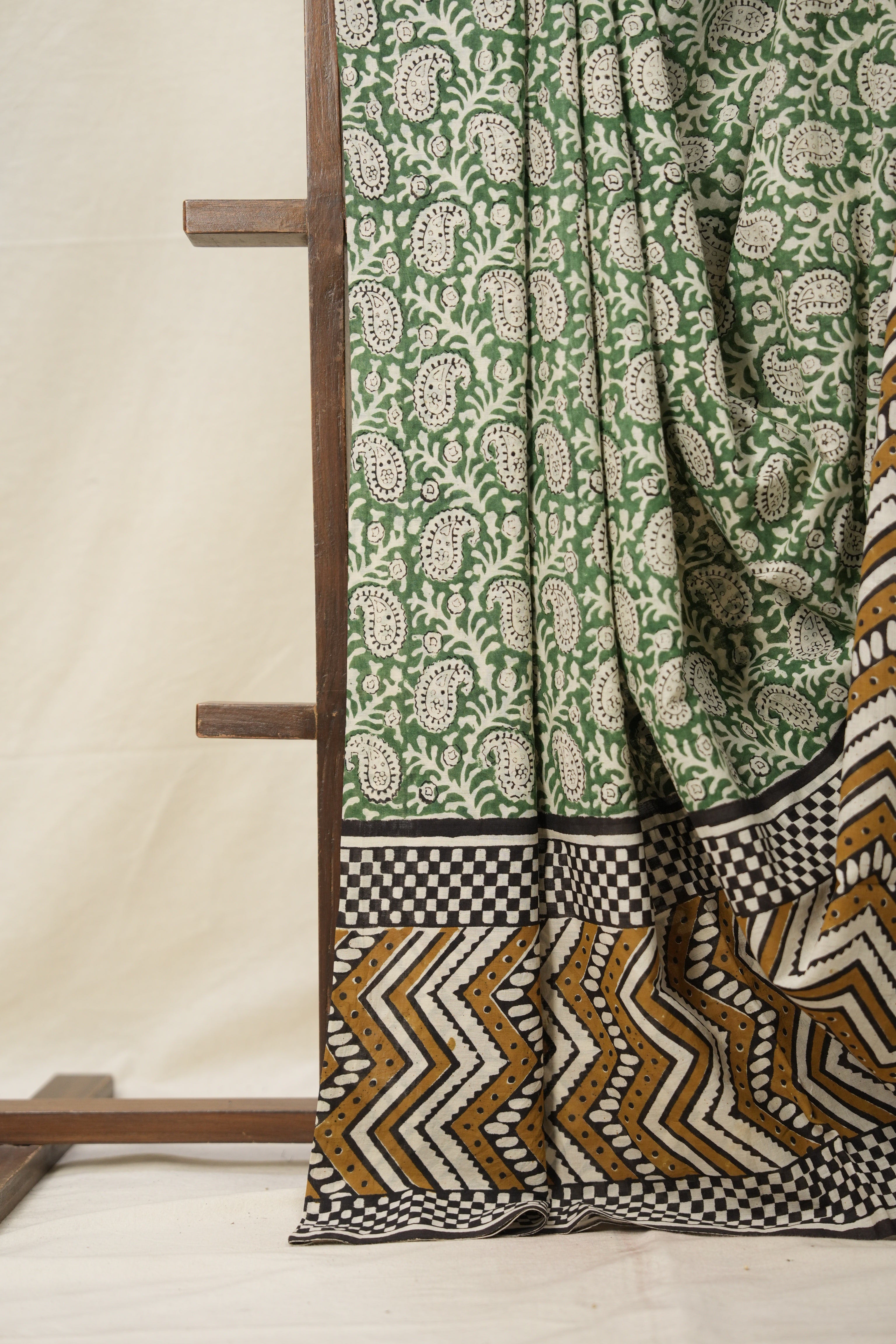 Grass Green HBP Cotton Saree - SRGGCS2869