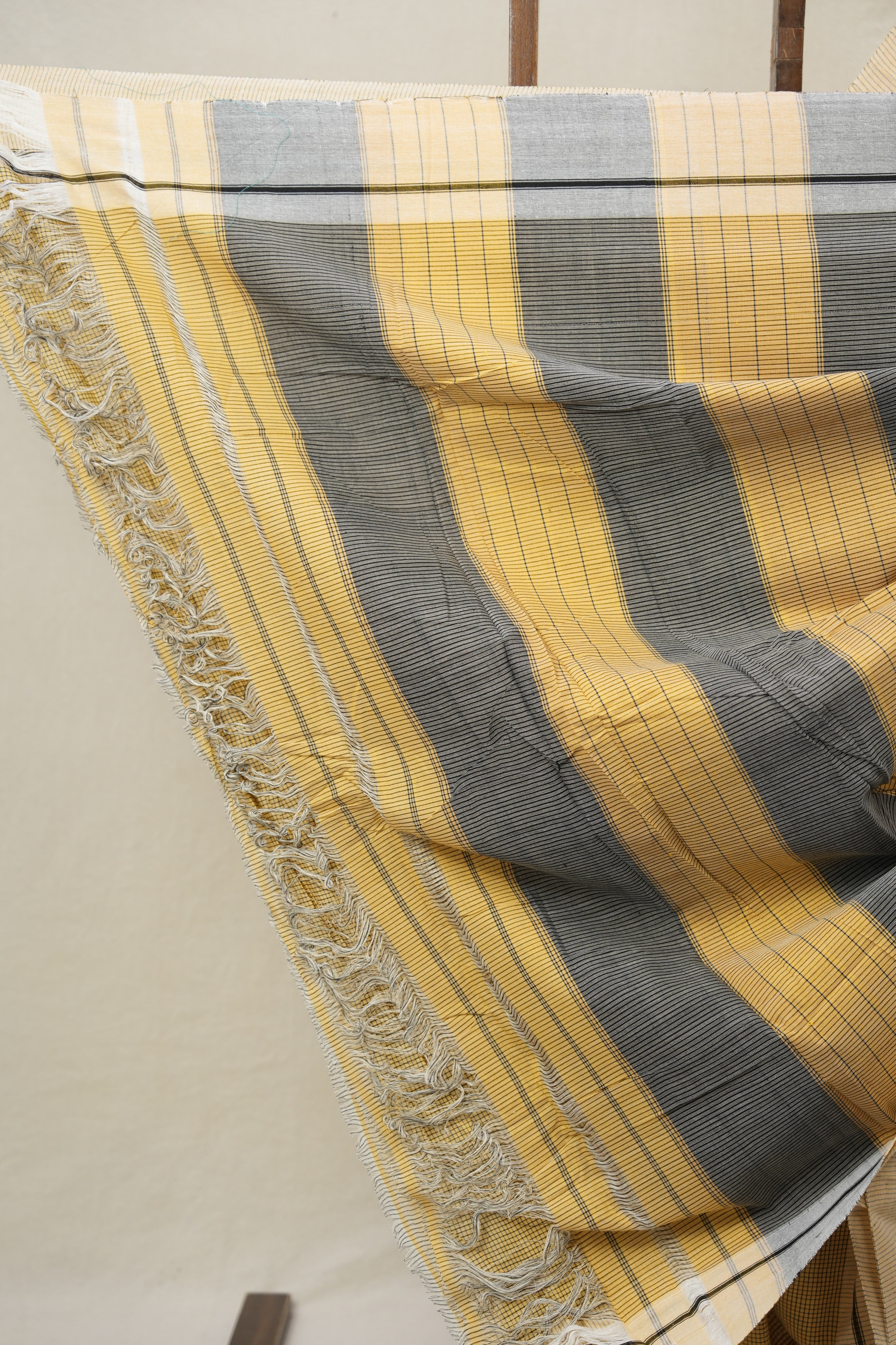 Yellow Small Checks Cotton Patteda Anchu Saree - SRYPAS320