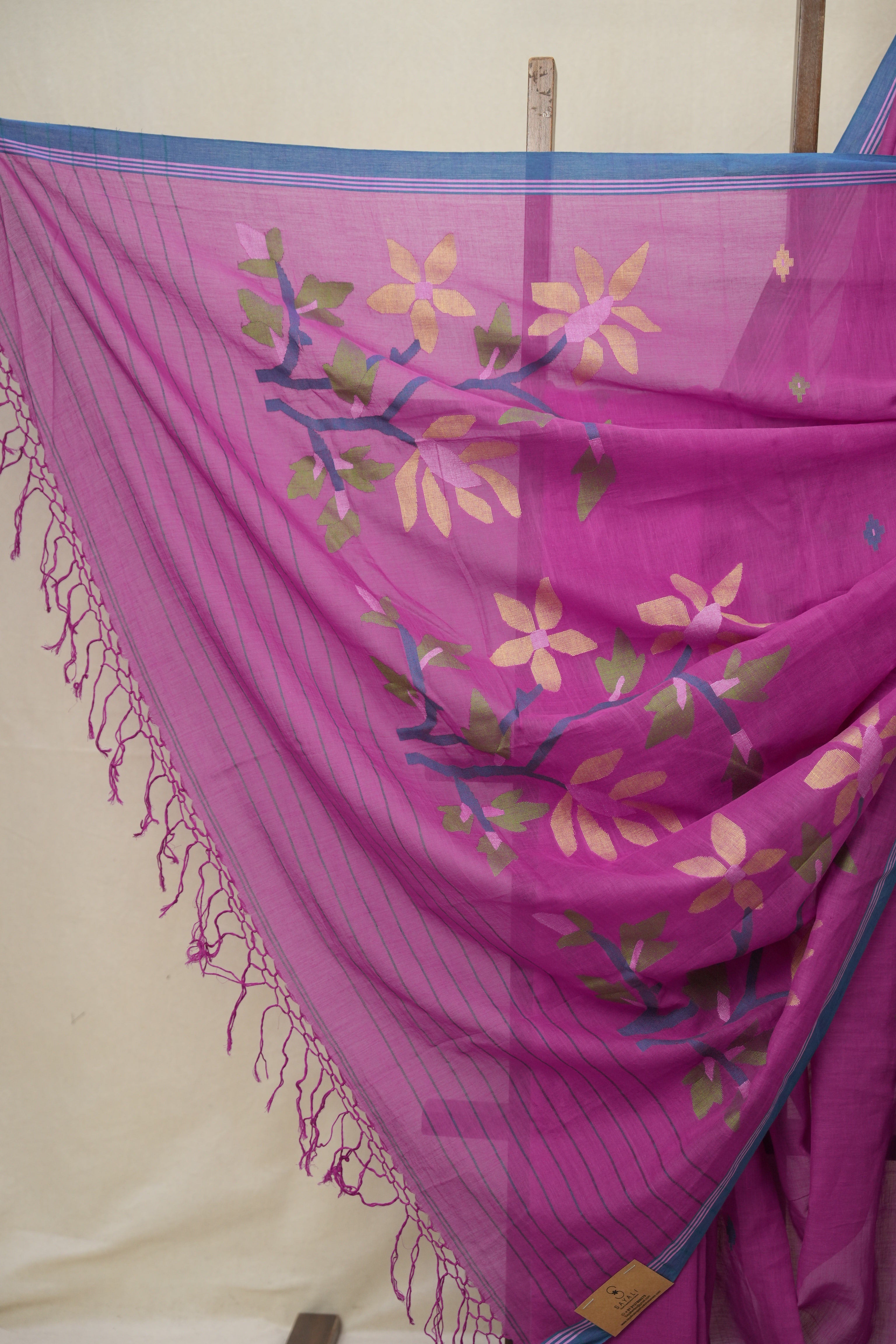 Pink Mul Bengal Cotton Jamdani Saree - SRPCJS244