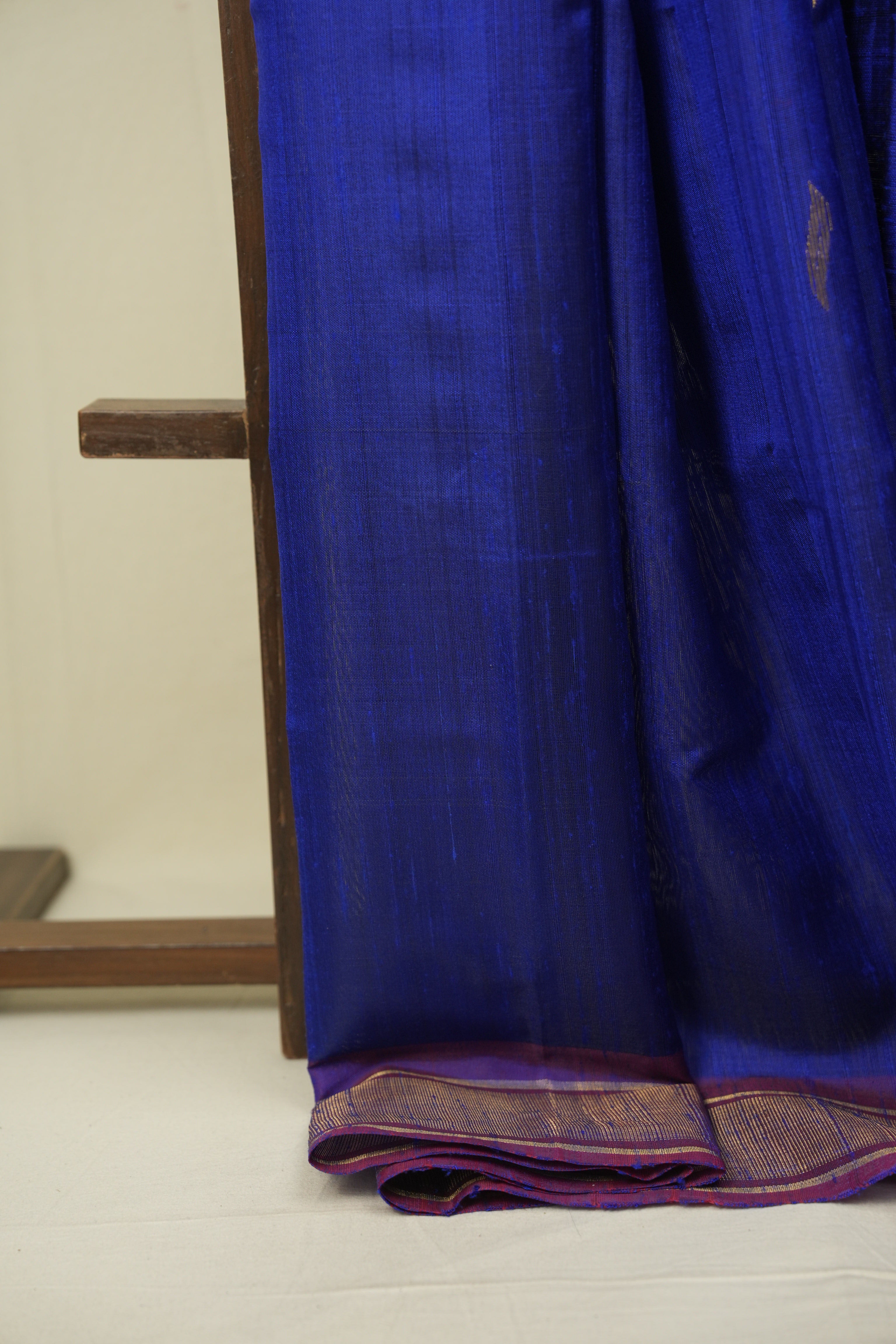 Royal Blue Raw Silk Saree - SRRBRSS1070