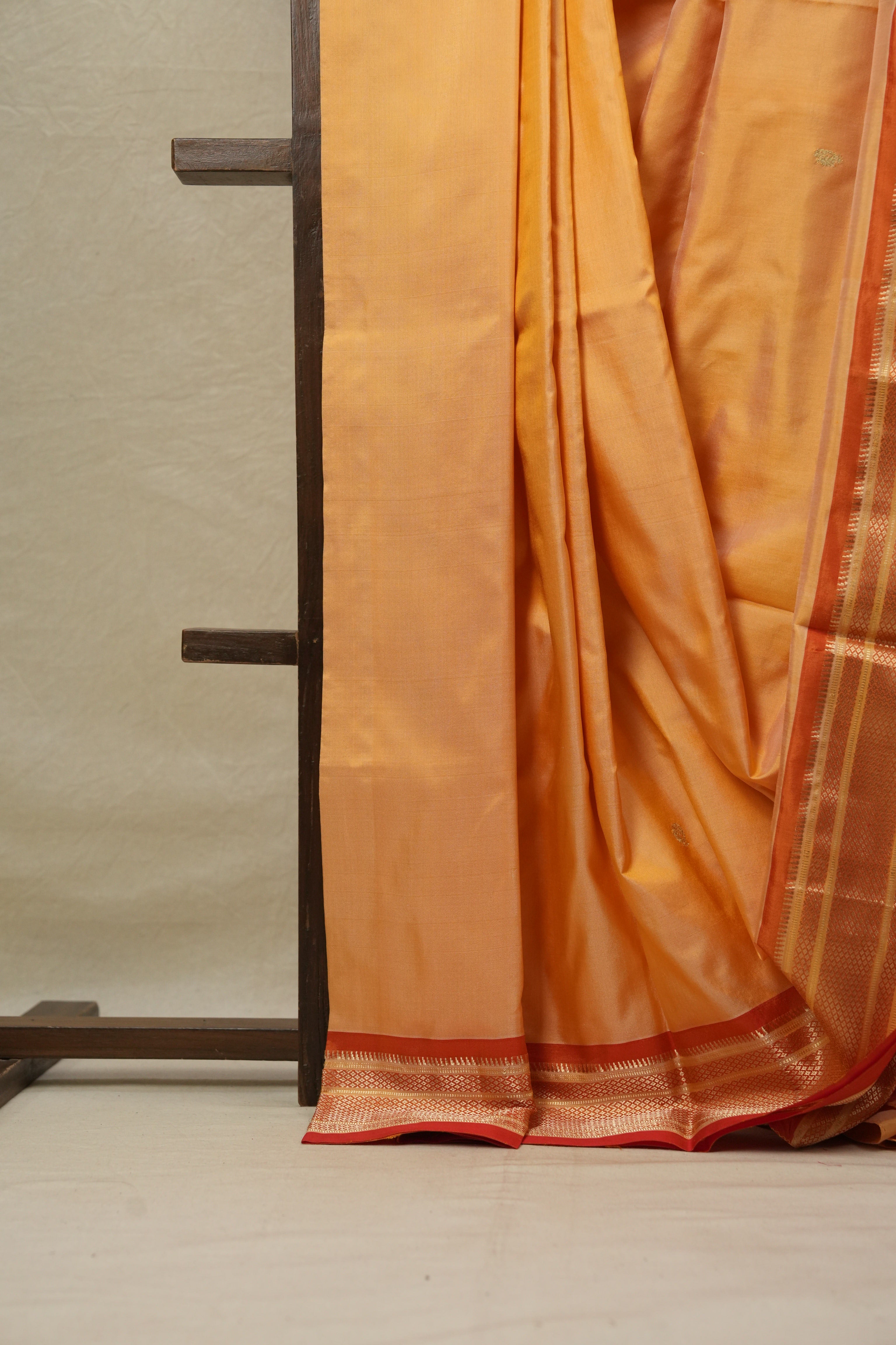 Pastel Orange Silk Paithani Saree - SRPOSPS558
