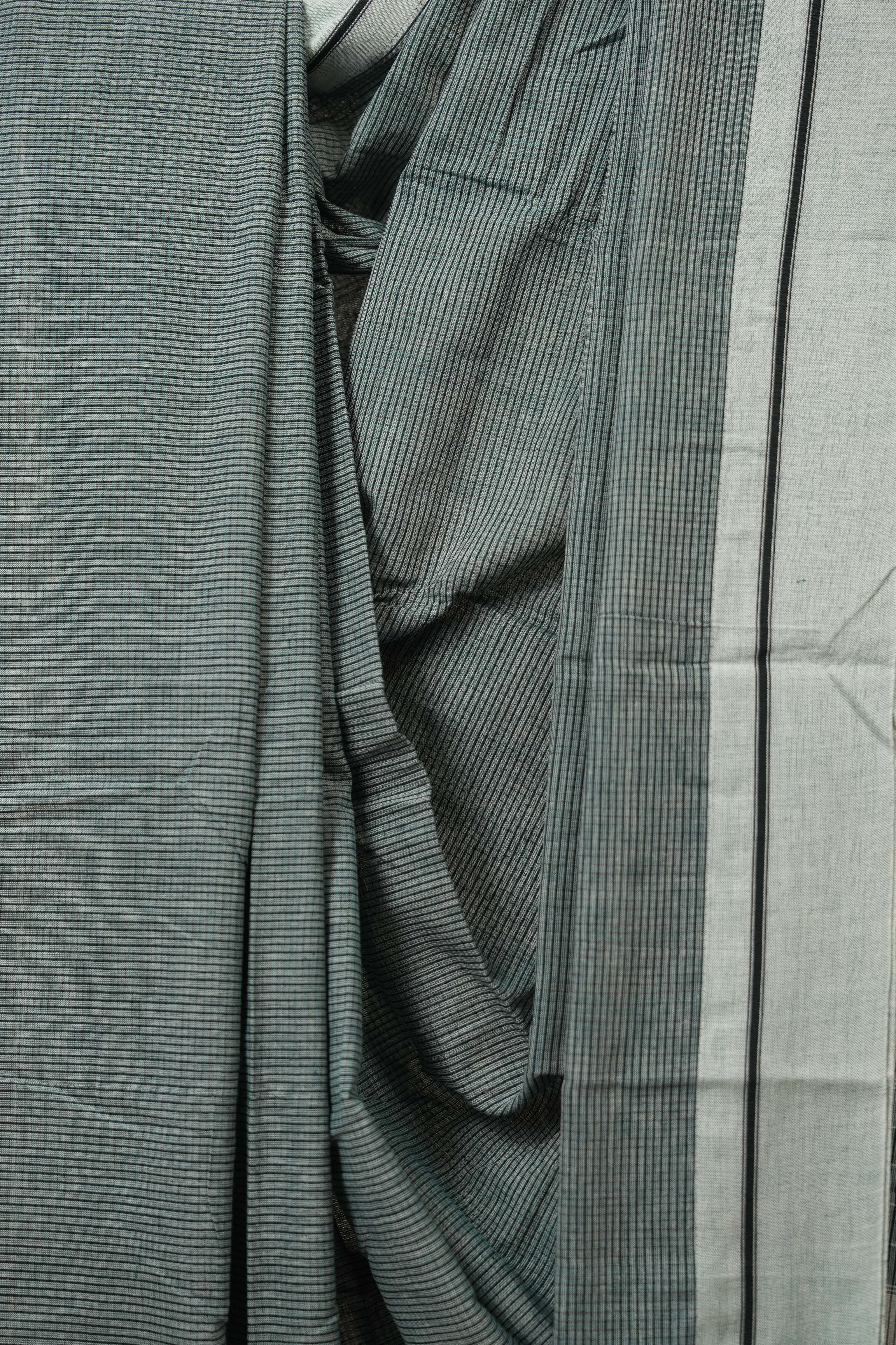 Light Sea Green Small Checks Cotton Patteda Anchu Saree - SRLSGPAS321