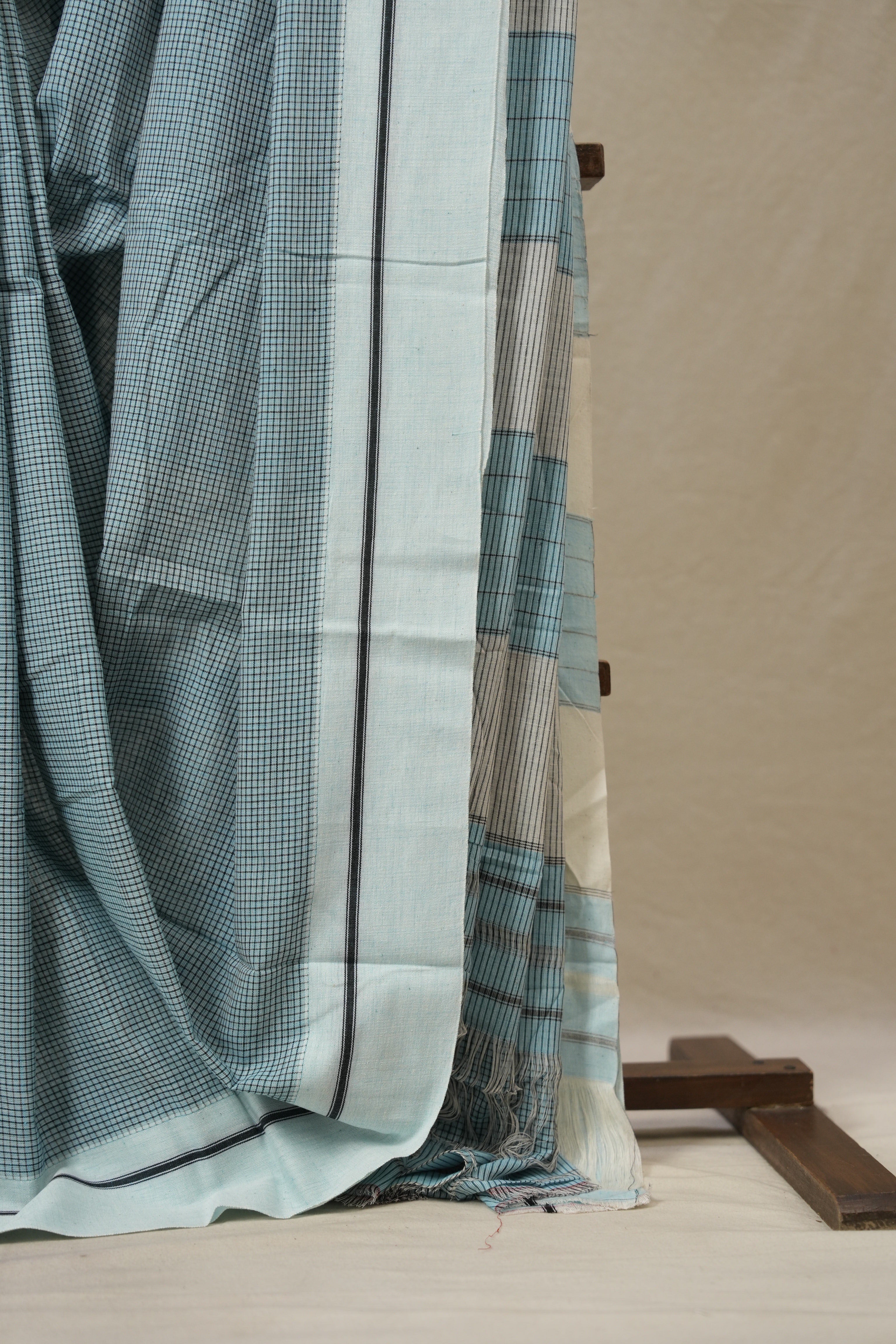 Sky Blue Small Checks Cotton Patteda Anchu Saree - SRSBPAS325