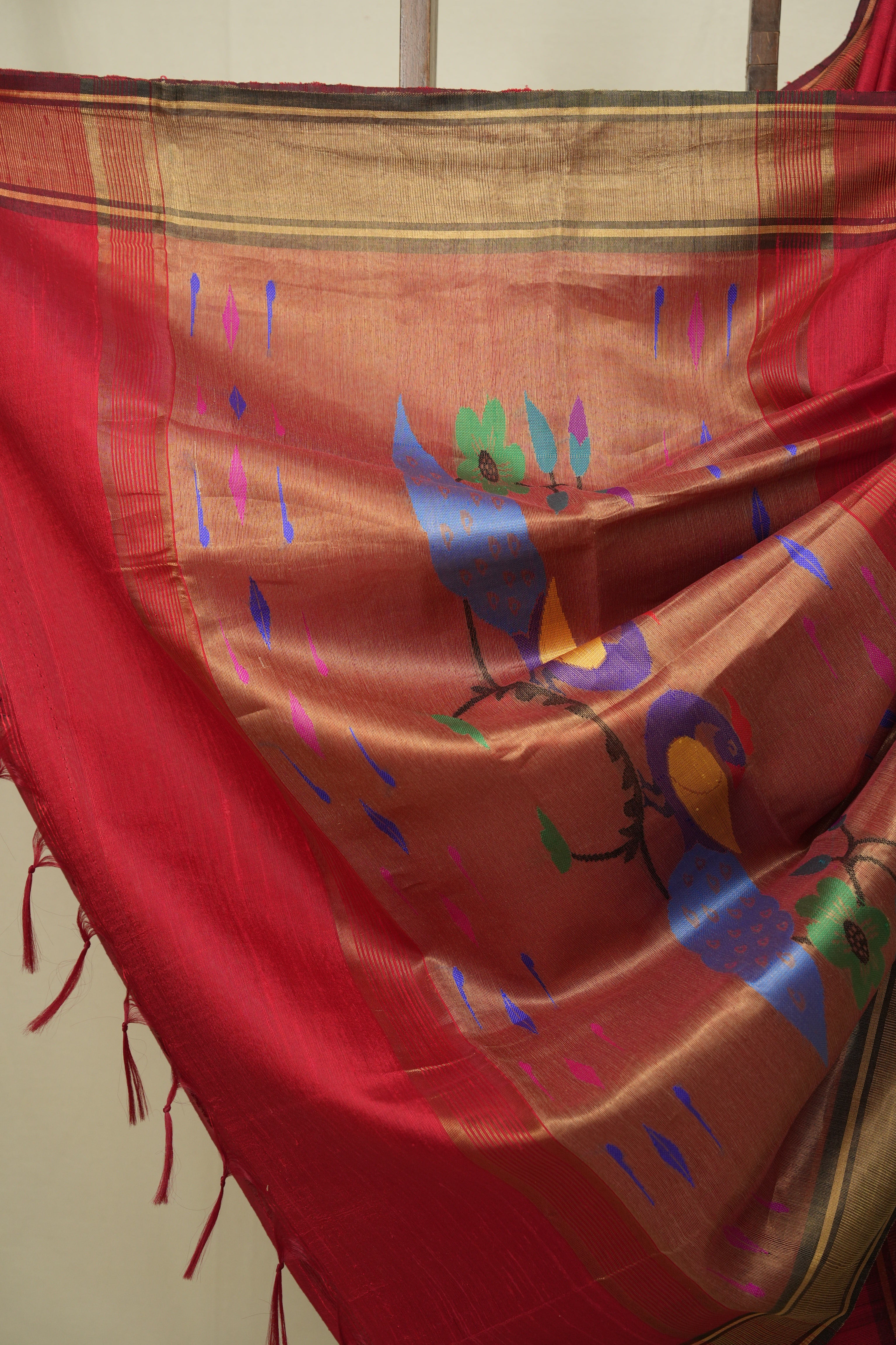 Red Raw Silk Saree - SRRRSS1073