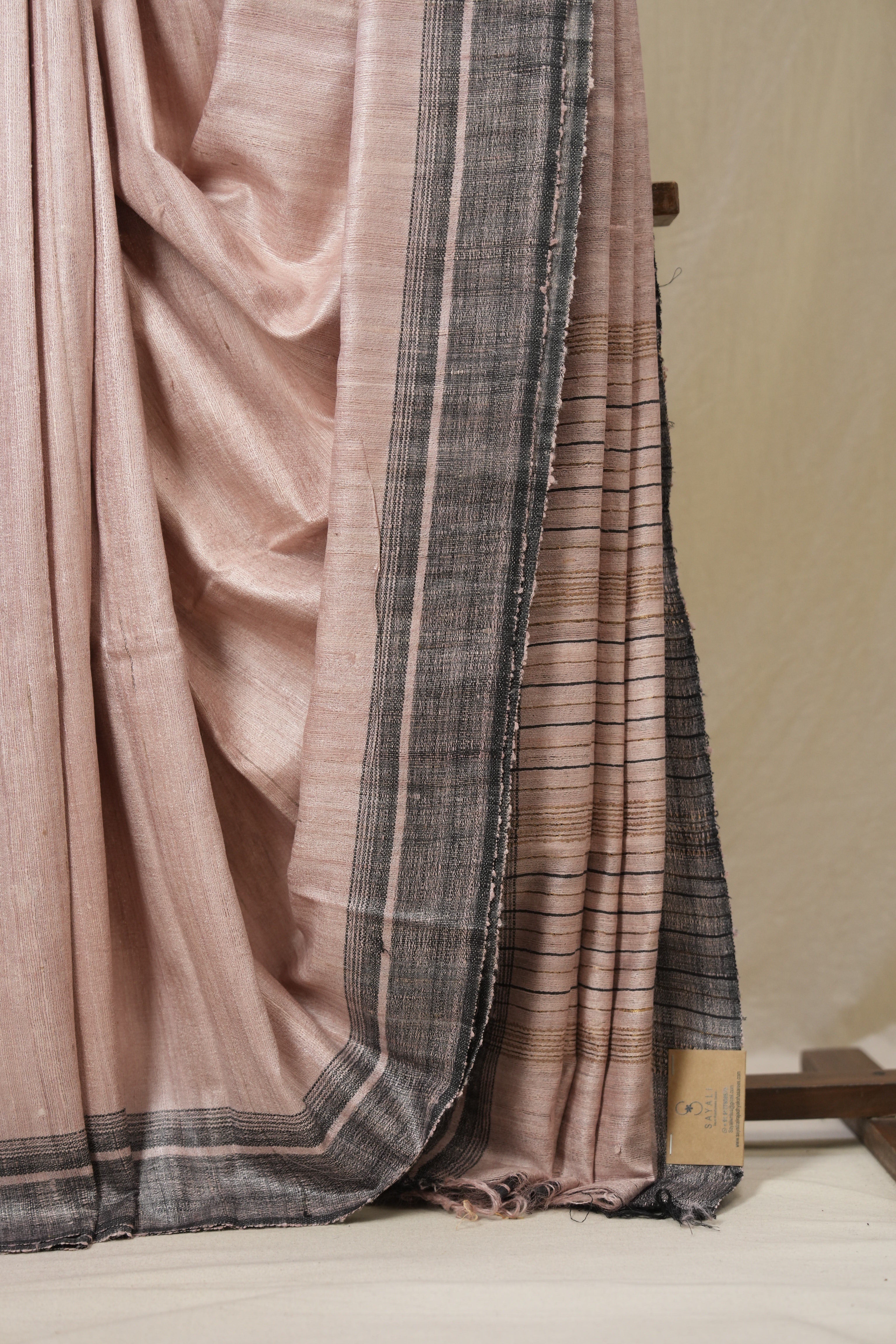 Light Pink Tussar Silk Saree - SRLPTSS1808