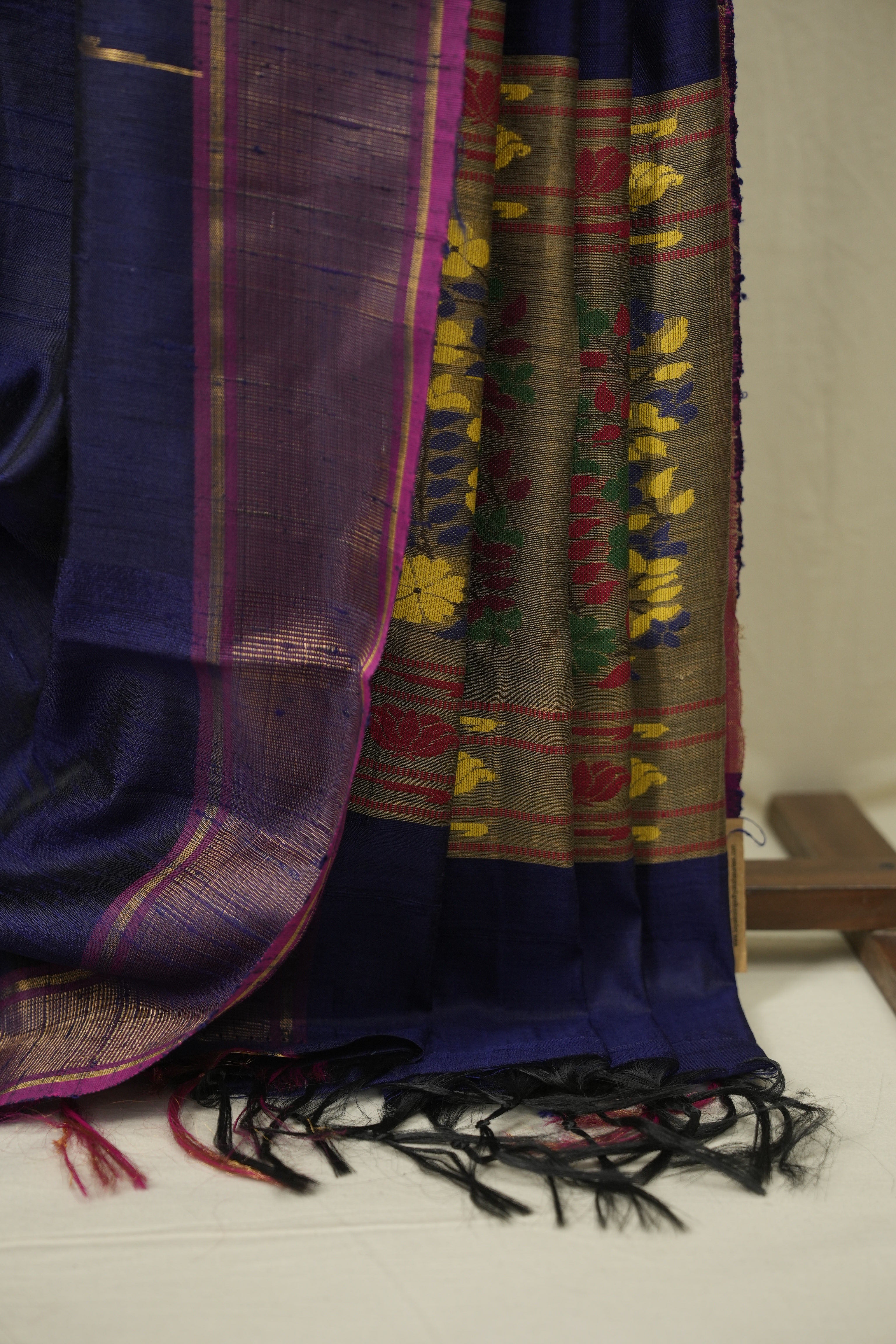 Navy Blue Raw Silk Saree - SRNBRSS1072